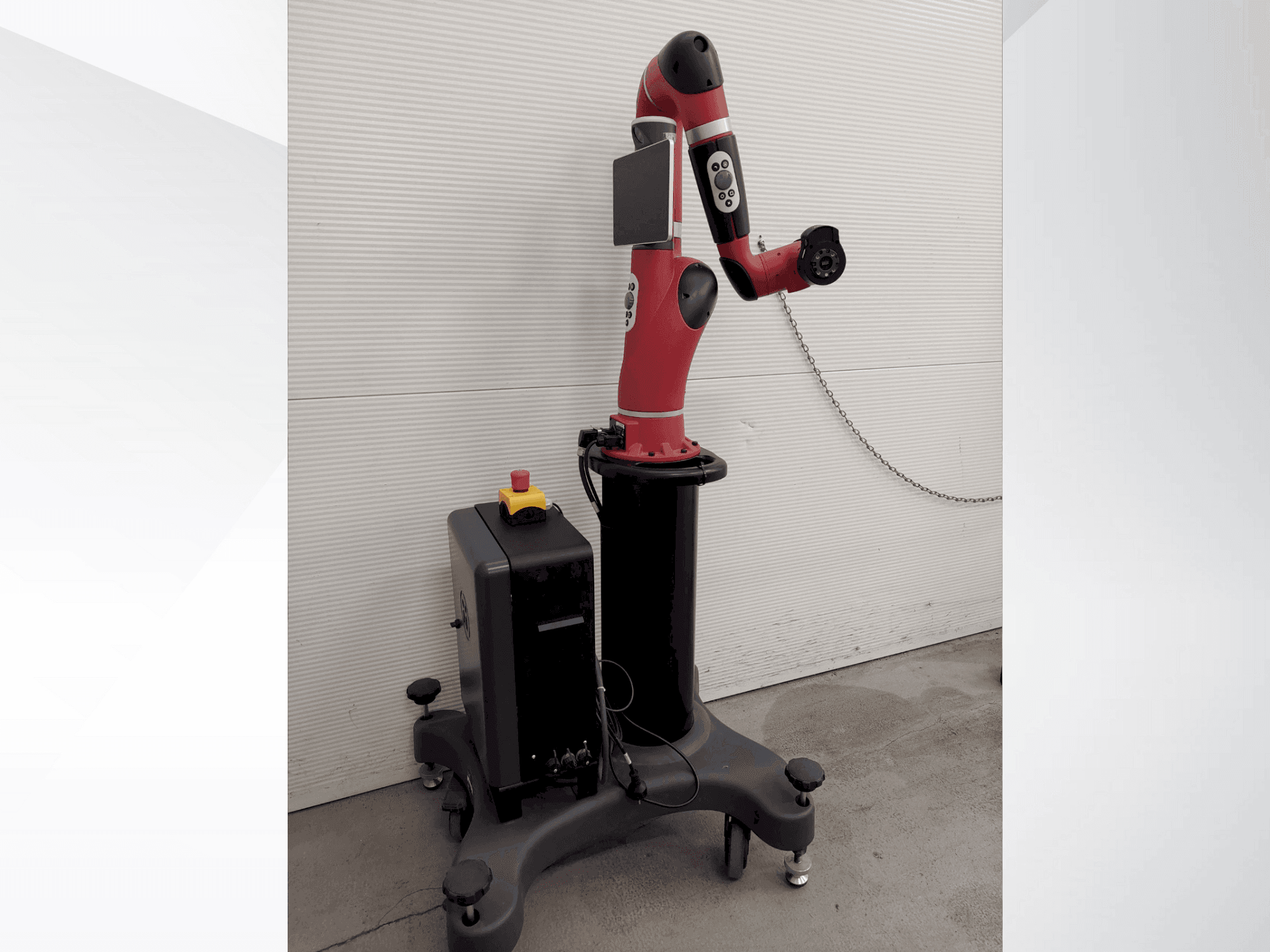 Vista Frontal da RETHINK sawyer máquina