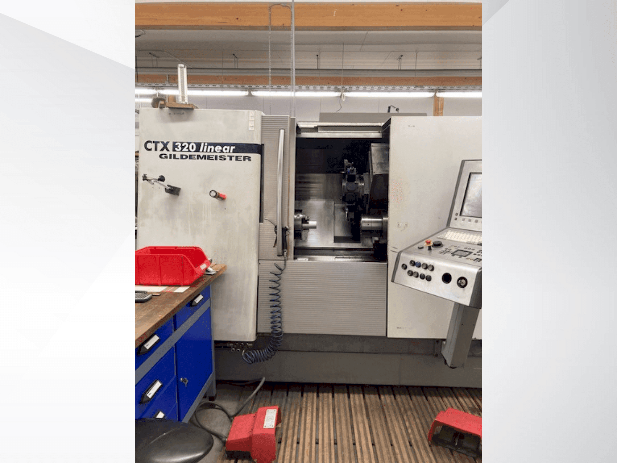 Vista Frontal da Gildemeister CTX 320 linear máquina