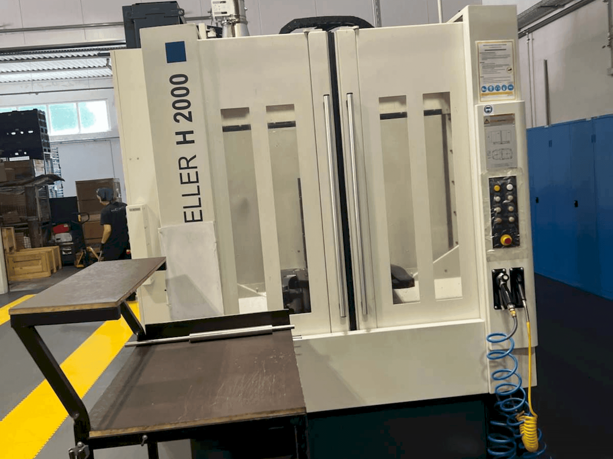 Vista Frontal da HELLER H2000 máquina