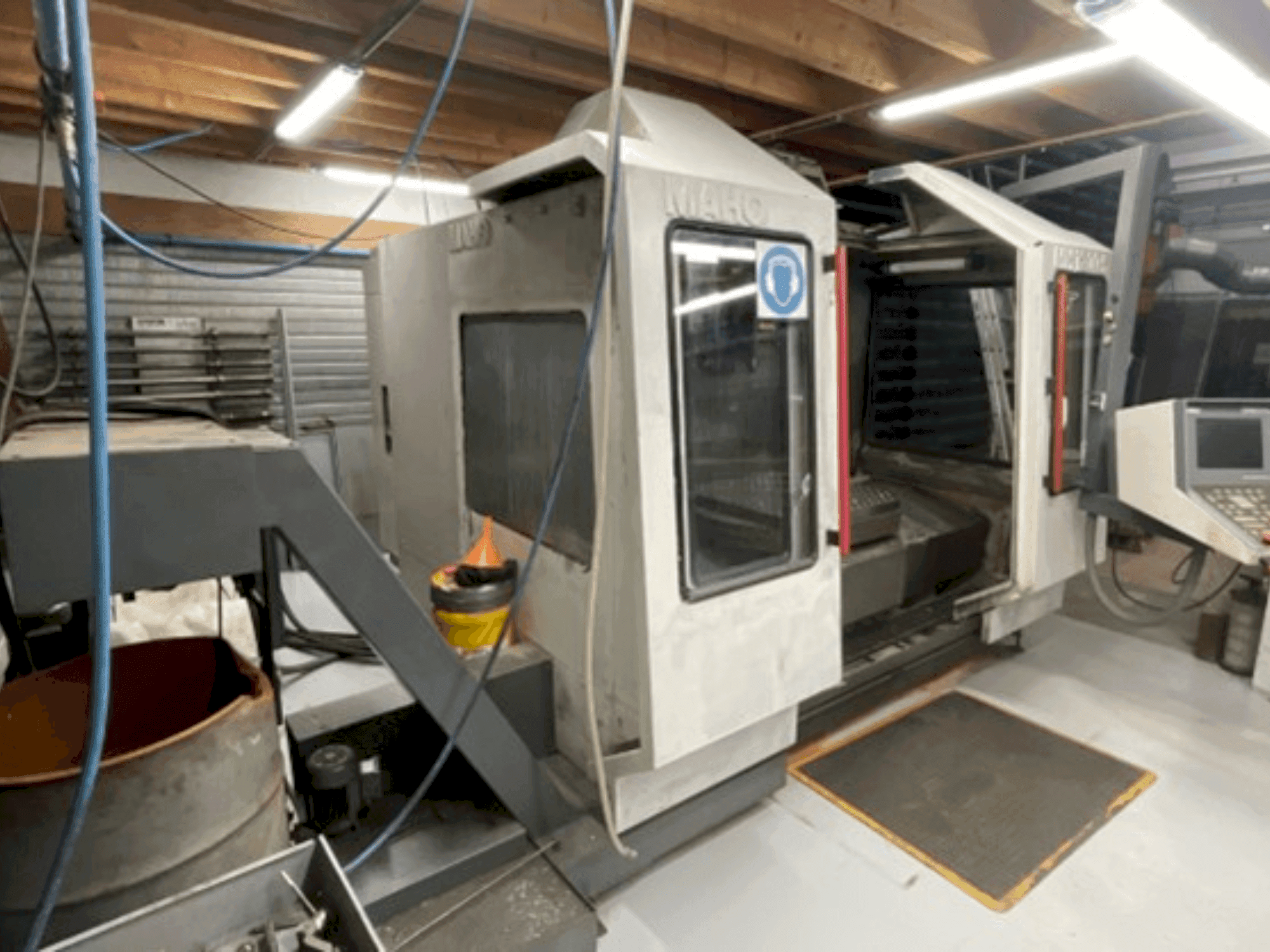 Vista Frontal da MAHO MH1200S máquina