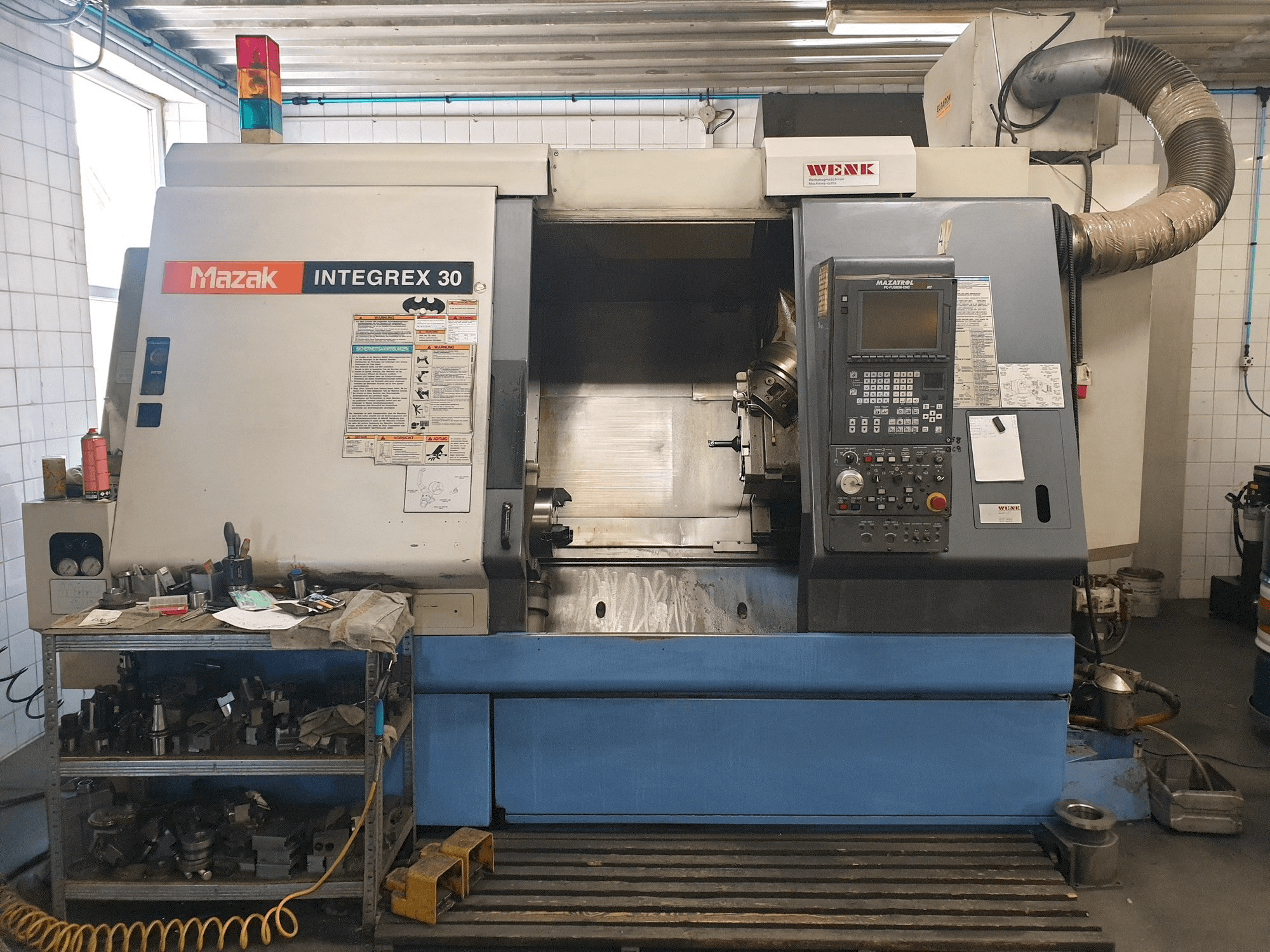 Vista Frontal da Mazak Integrex 30 máquina