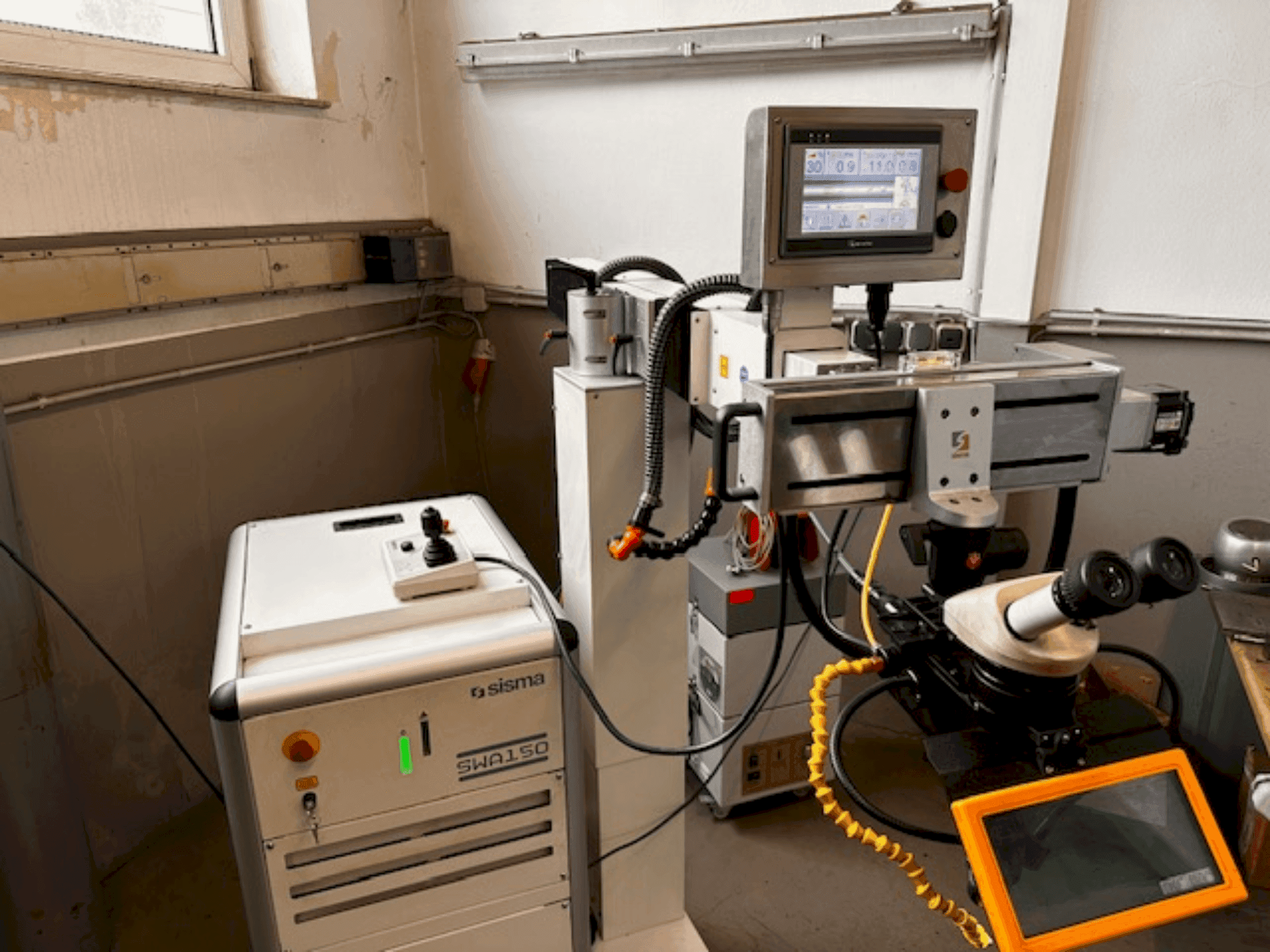 Vista Frontal da Sisma SWA 150 máquina