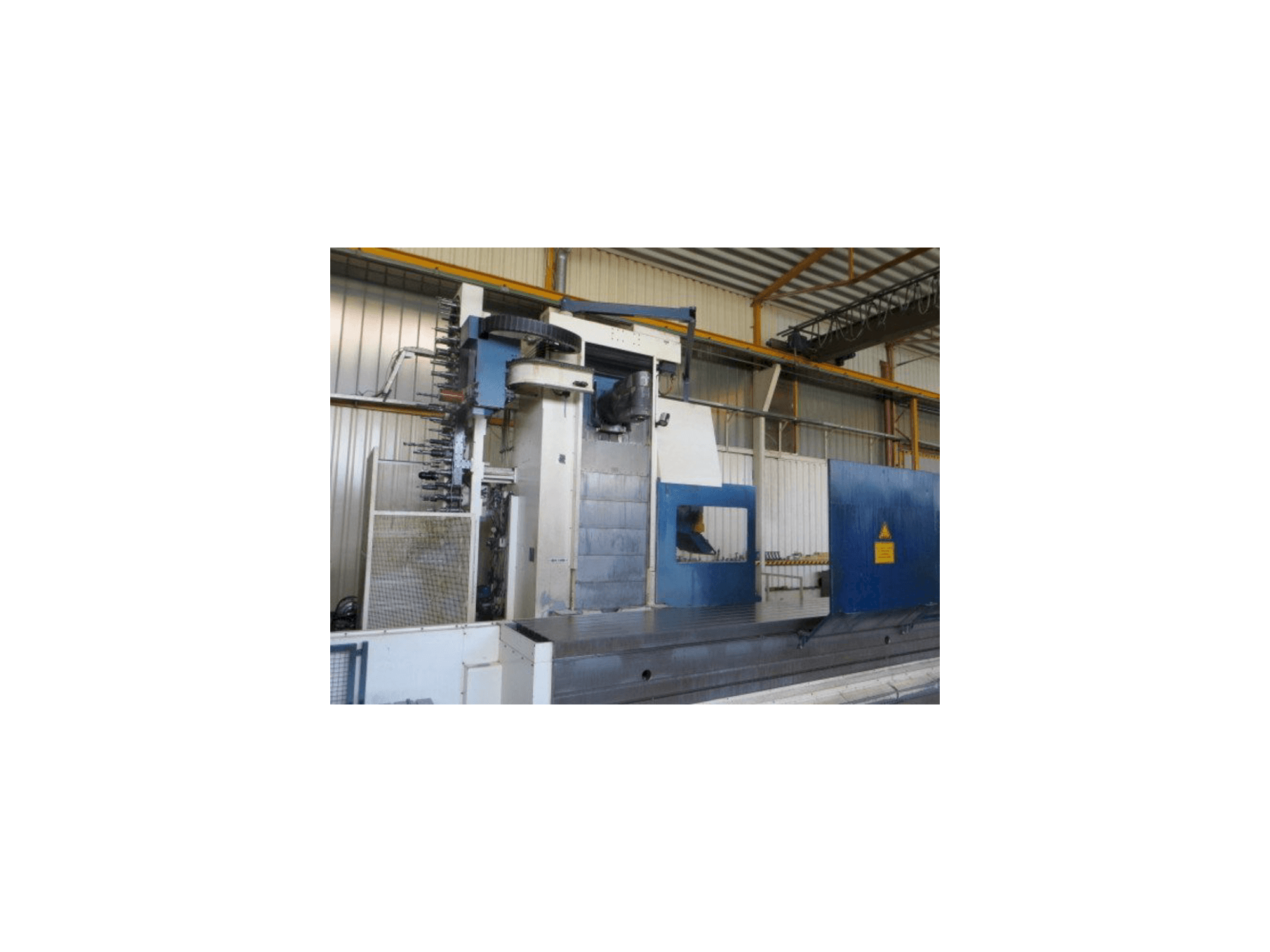 Vista Frontal da Correa L 30/84 máquina