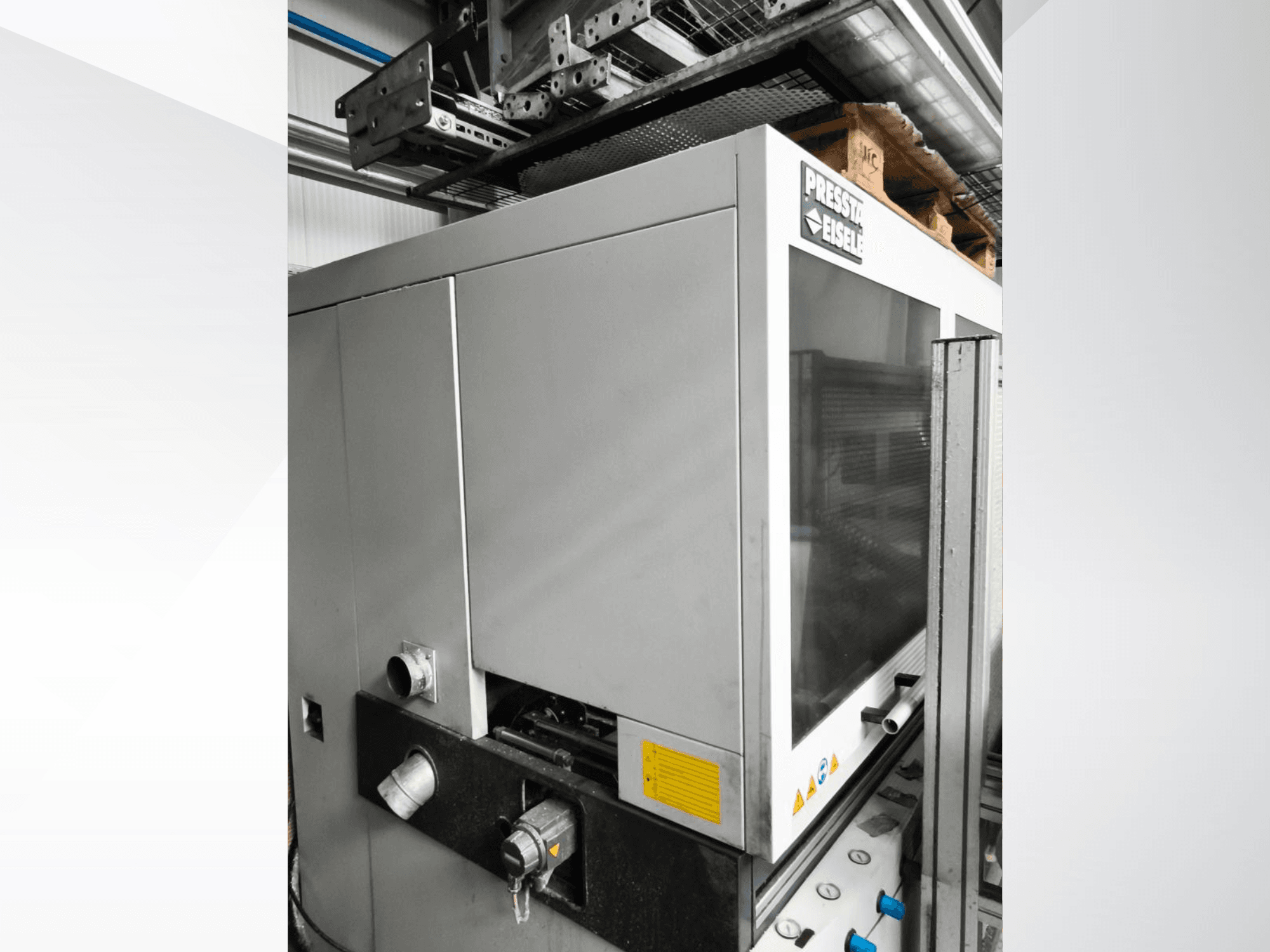 Serra circular para metais PRESSTA EISELE Profilma 400 V, vista lateral com destaque para o painel de controlo e detalhes mecânicos.