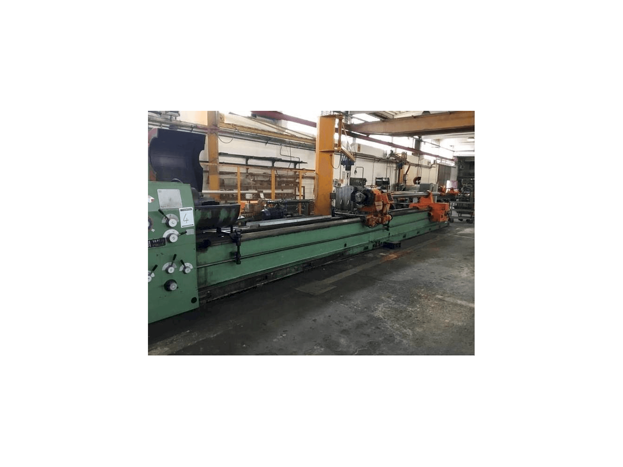 Vista Frontal da PONTIGGIA NH 450 máquina