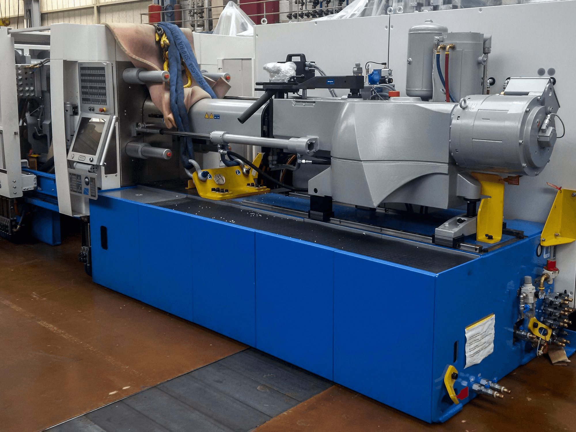 Vista Esquerda da Netstal ELION 1200-510 máquina