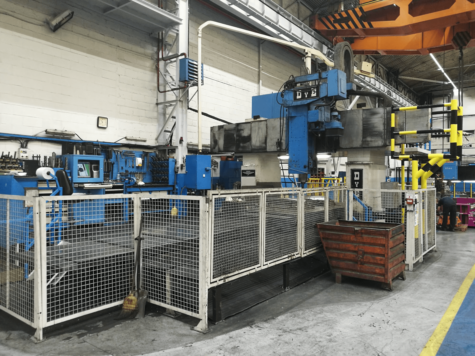 Vista Direita da DYE FPF-2-N/C máquina