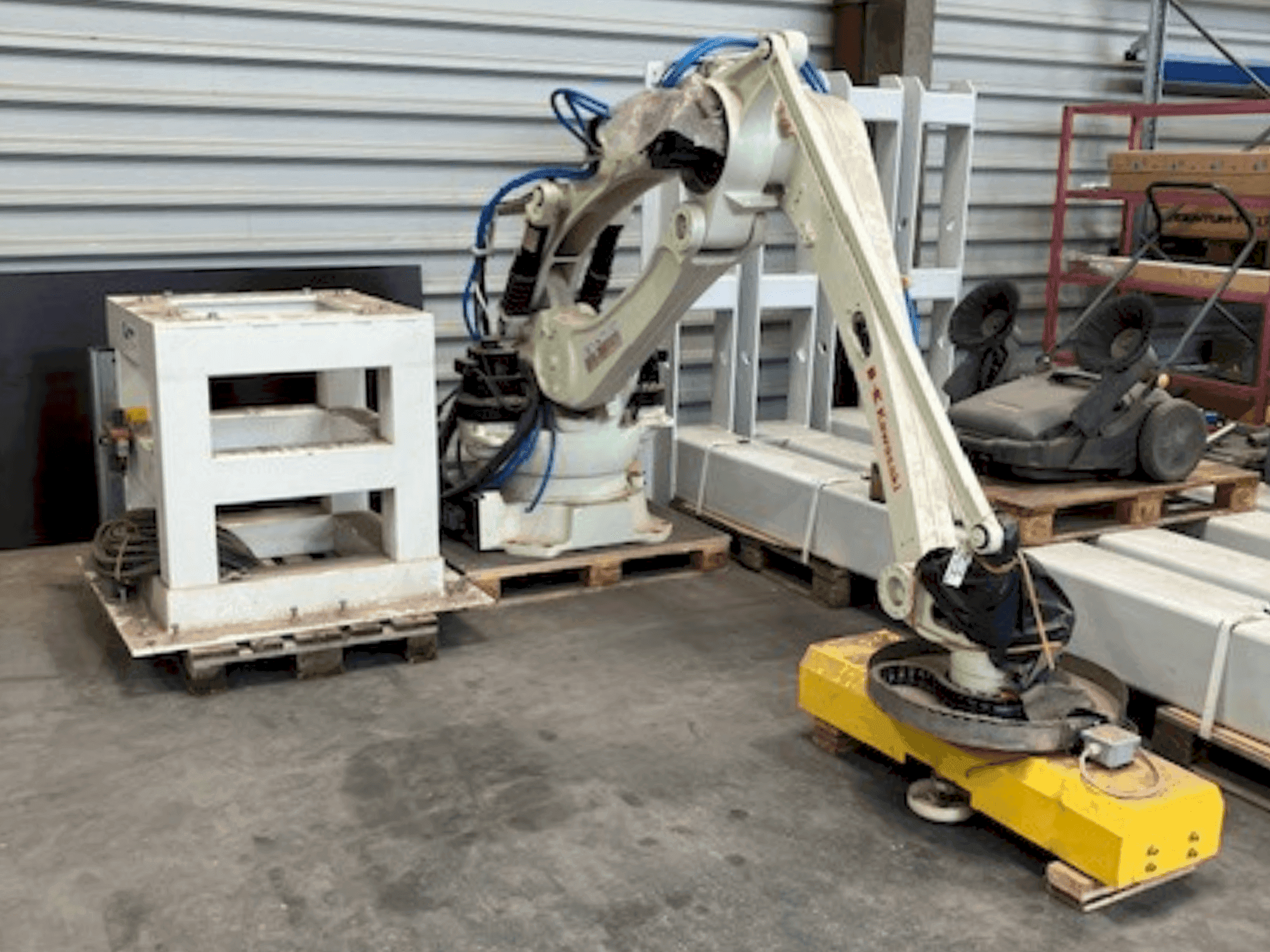 Vista Frontal da Kawasaki 3CP180L-AC03 (2018) máquina