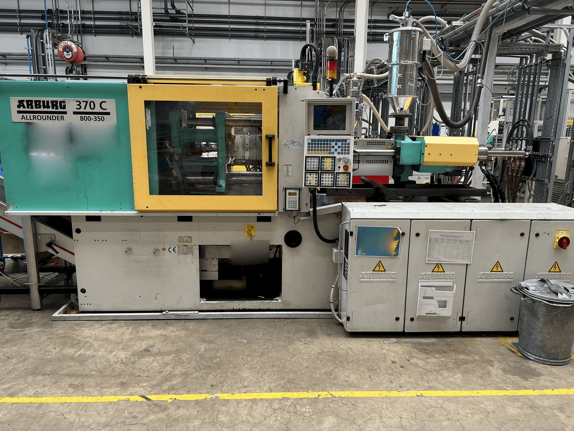 Vista Frontal da Arburg 370C-800-350 máquina