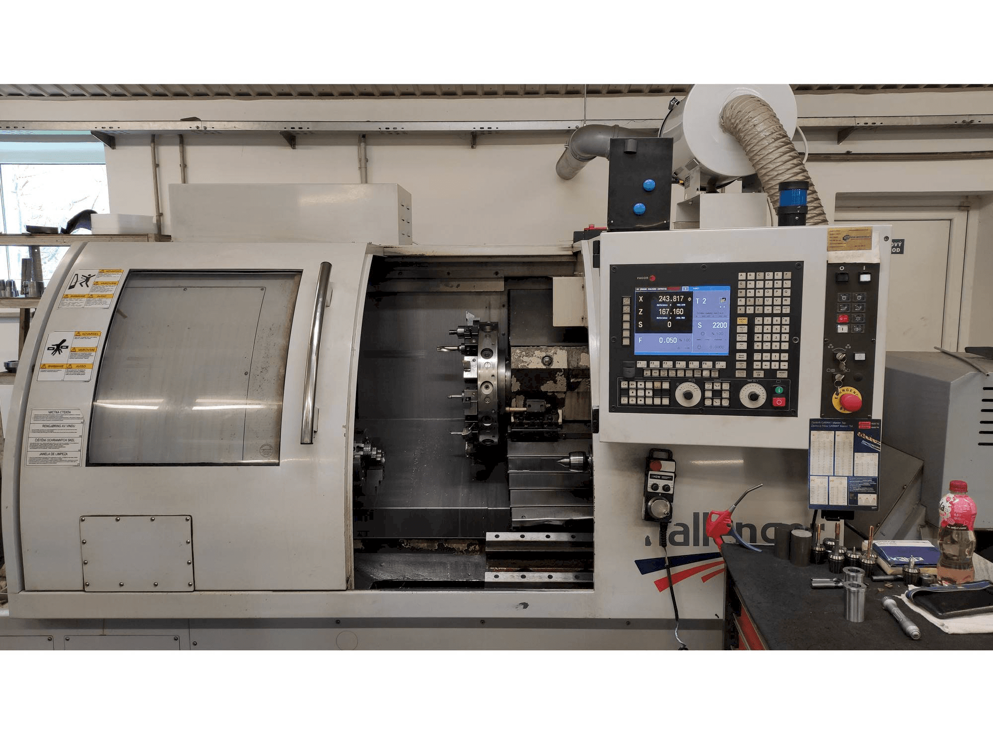 Vista Frontal da MICROCUT LT-65 máquina