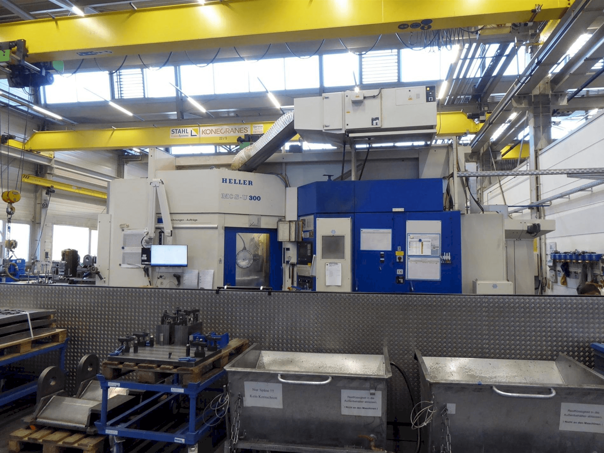 Vista Frontal da HELLER MCS-U 300 máquina