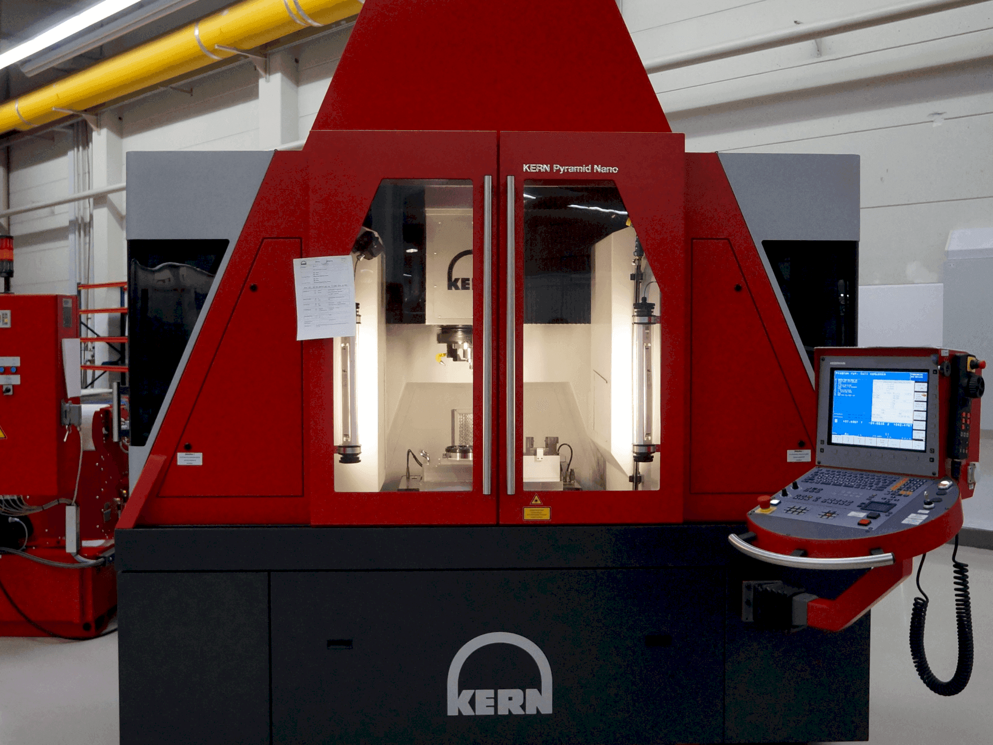 Vista Frontal da KERN Pyramid Nano (2013) máquina