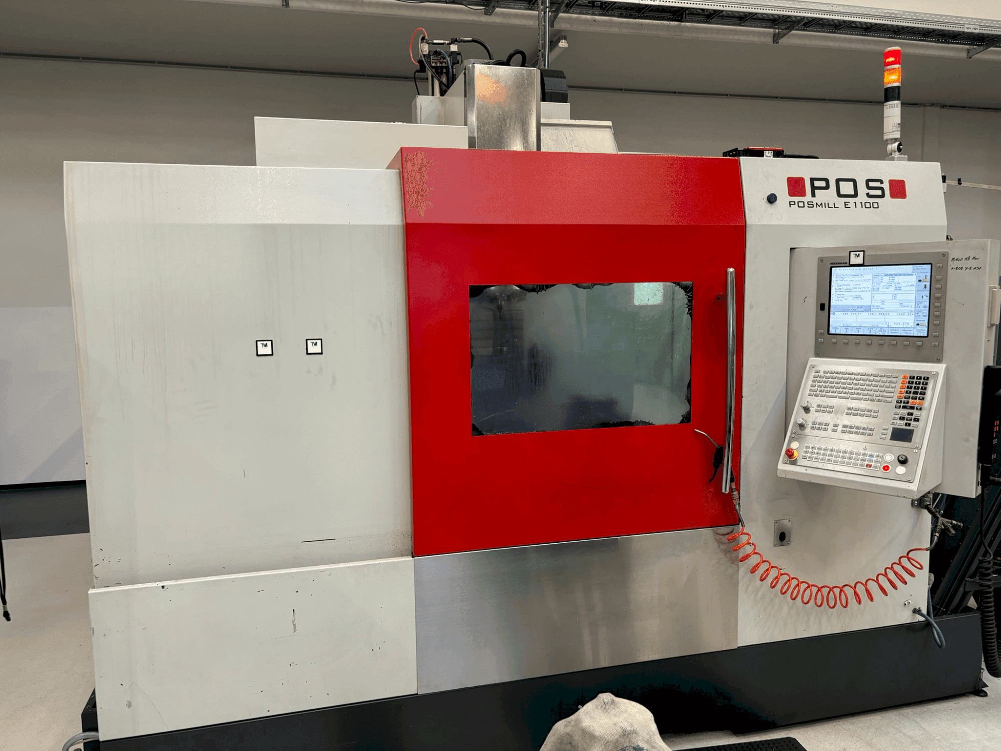 Vista Frontal da POSmill E 1100 máquina