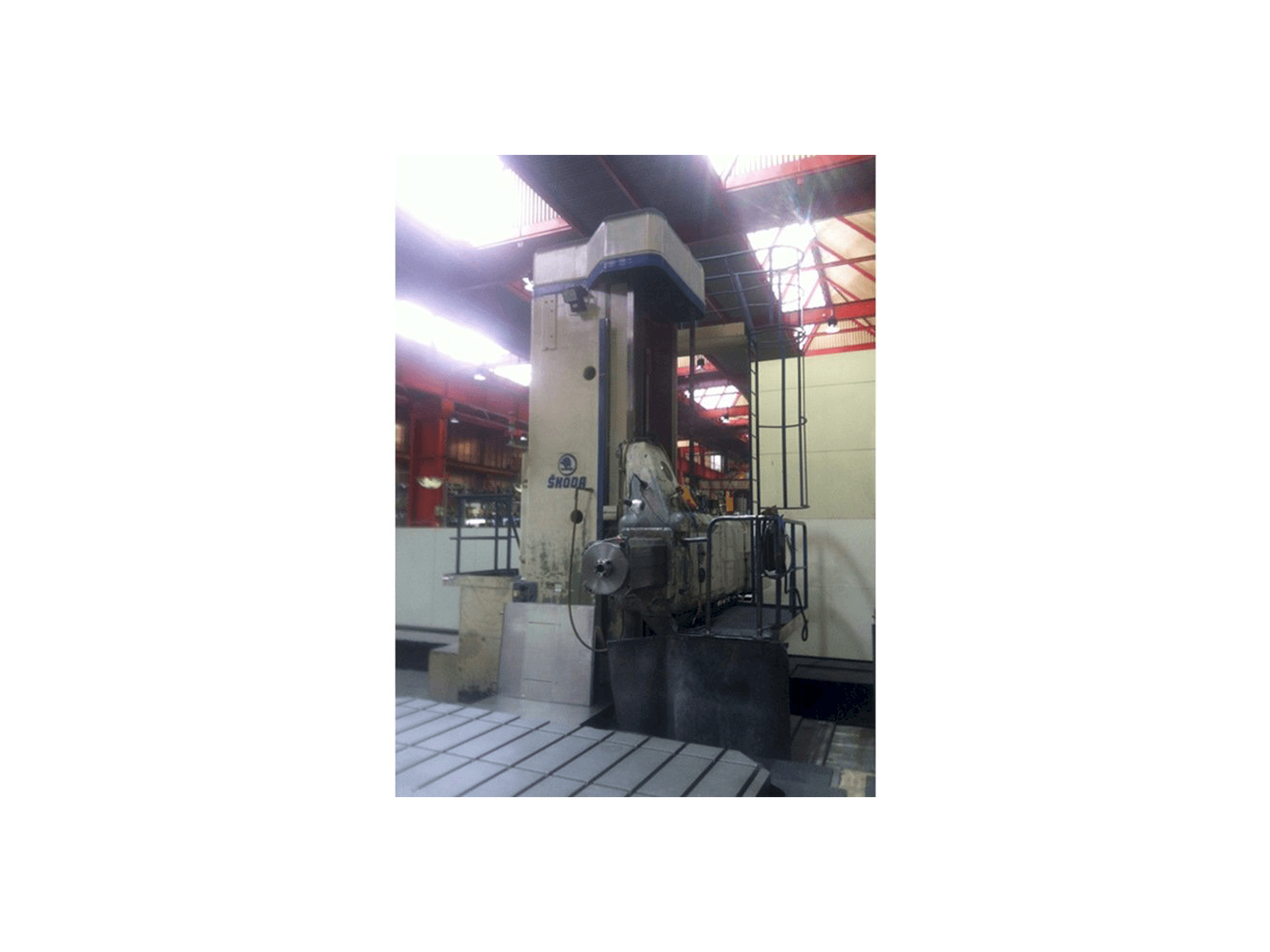 Vista Frontal da SKODA WD 160 B máquina