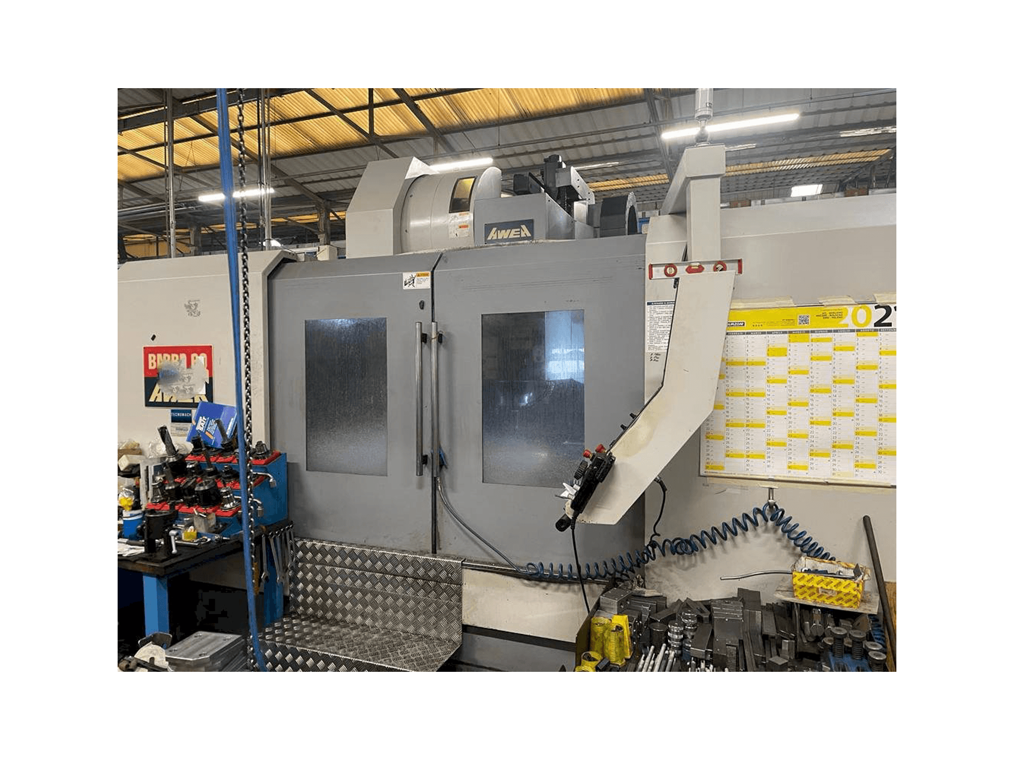 Vista Frontal da AWEA BM-1600 máquina