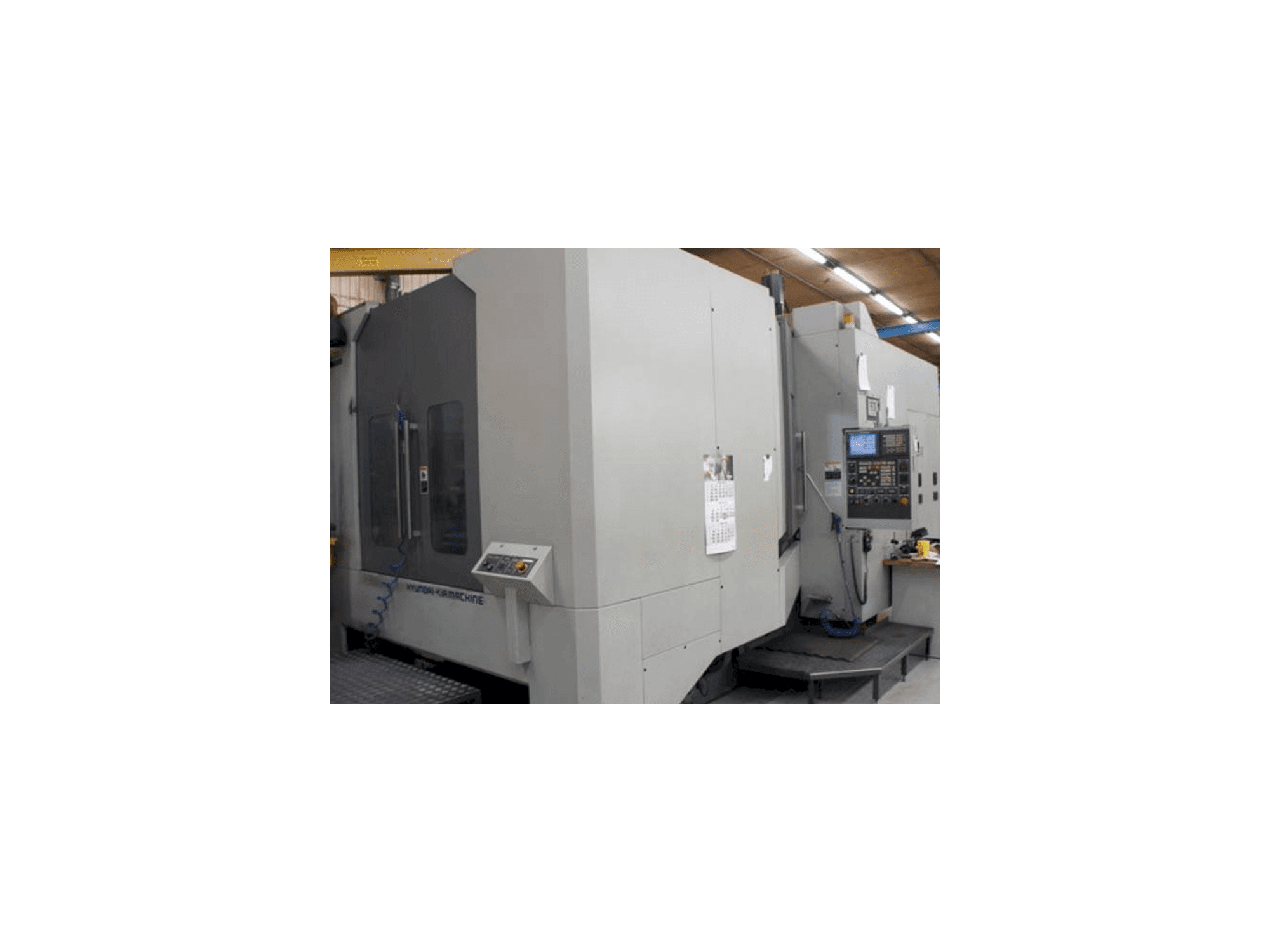 Vista Frontal da Hyundai HS 630/800 máquina