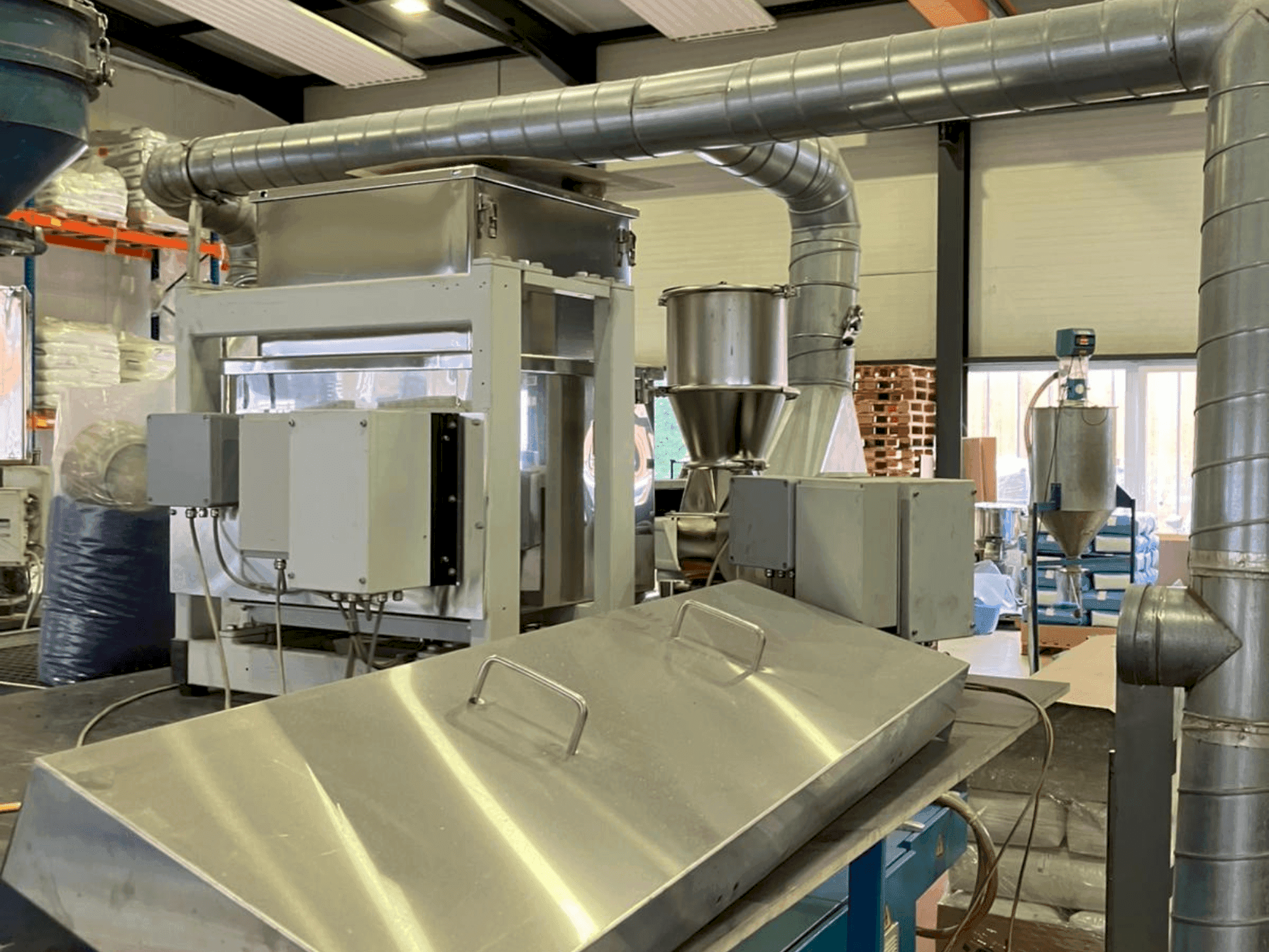 Vista Frontal da COPERION STS35 máquina