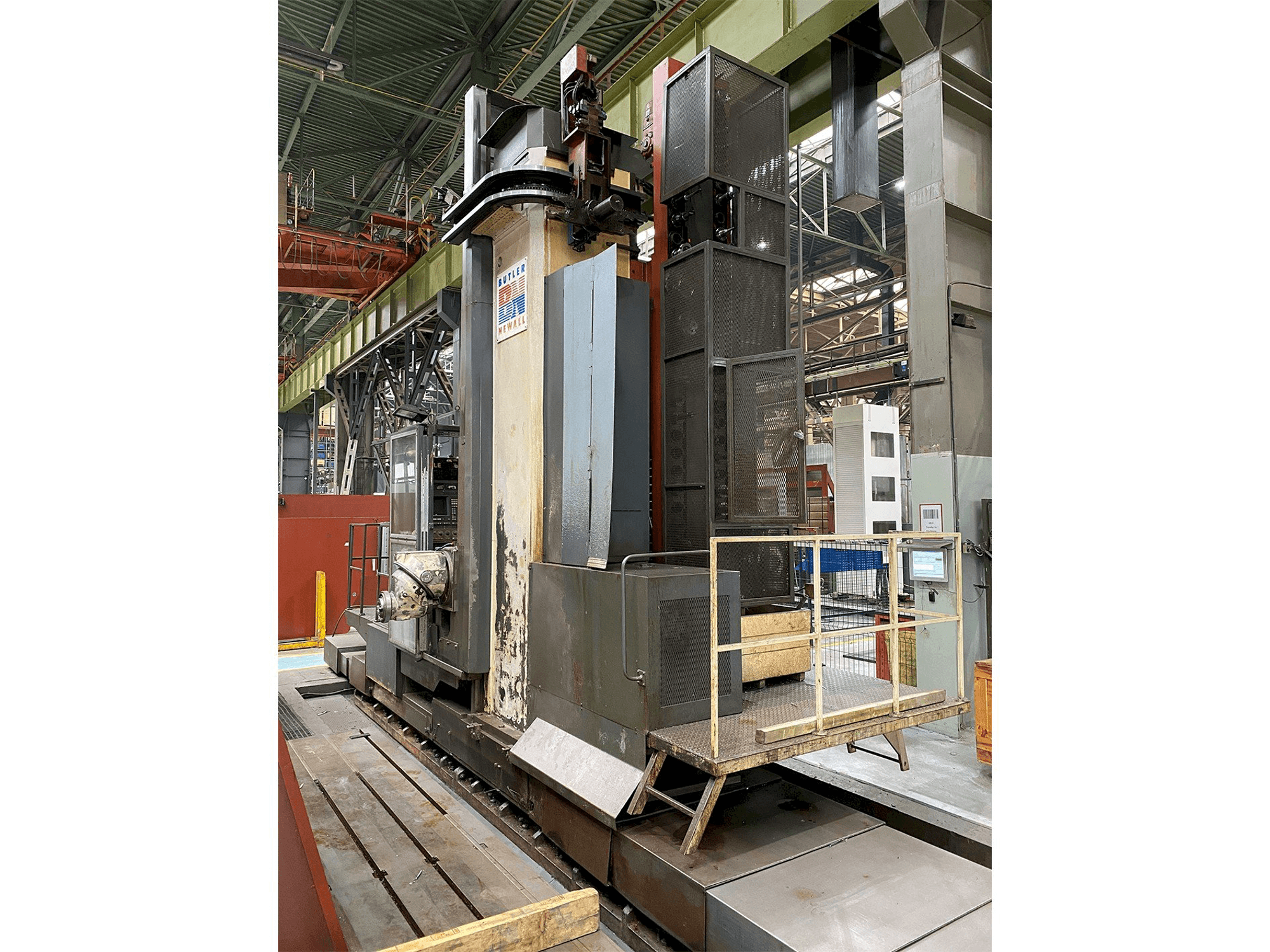 Vista Frontal da Butler Elgamill máquina