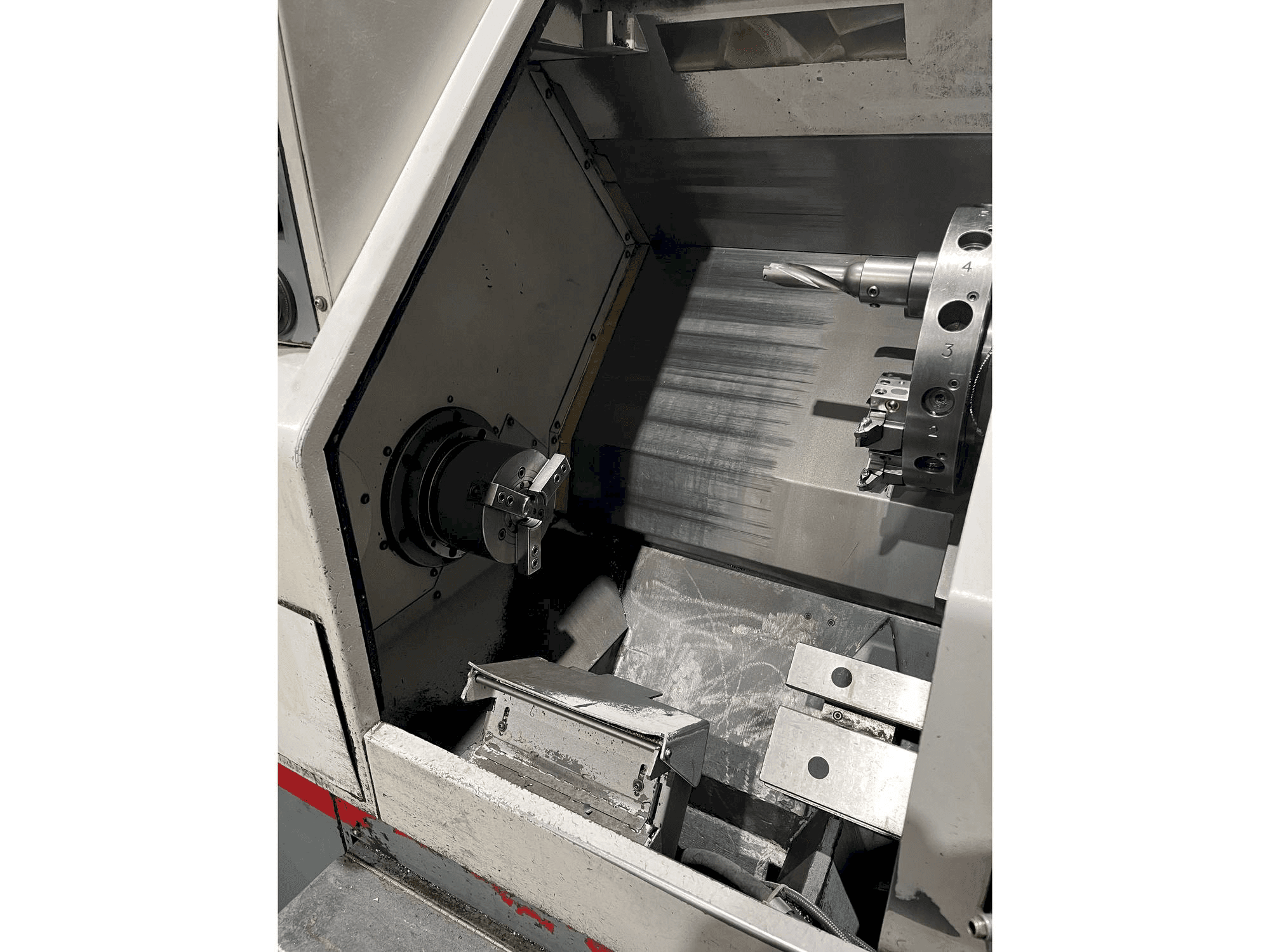 Espaço de trabalho da Cincinnati Hawk TC150 máquina