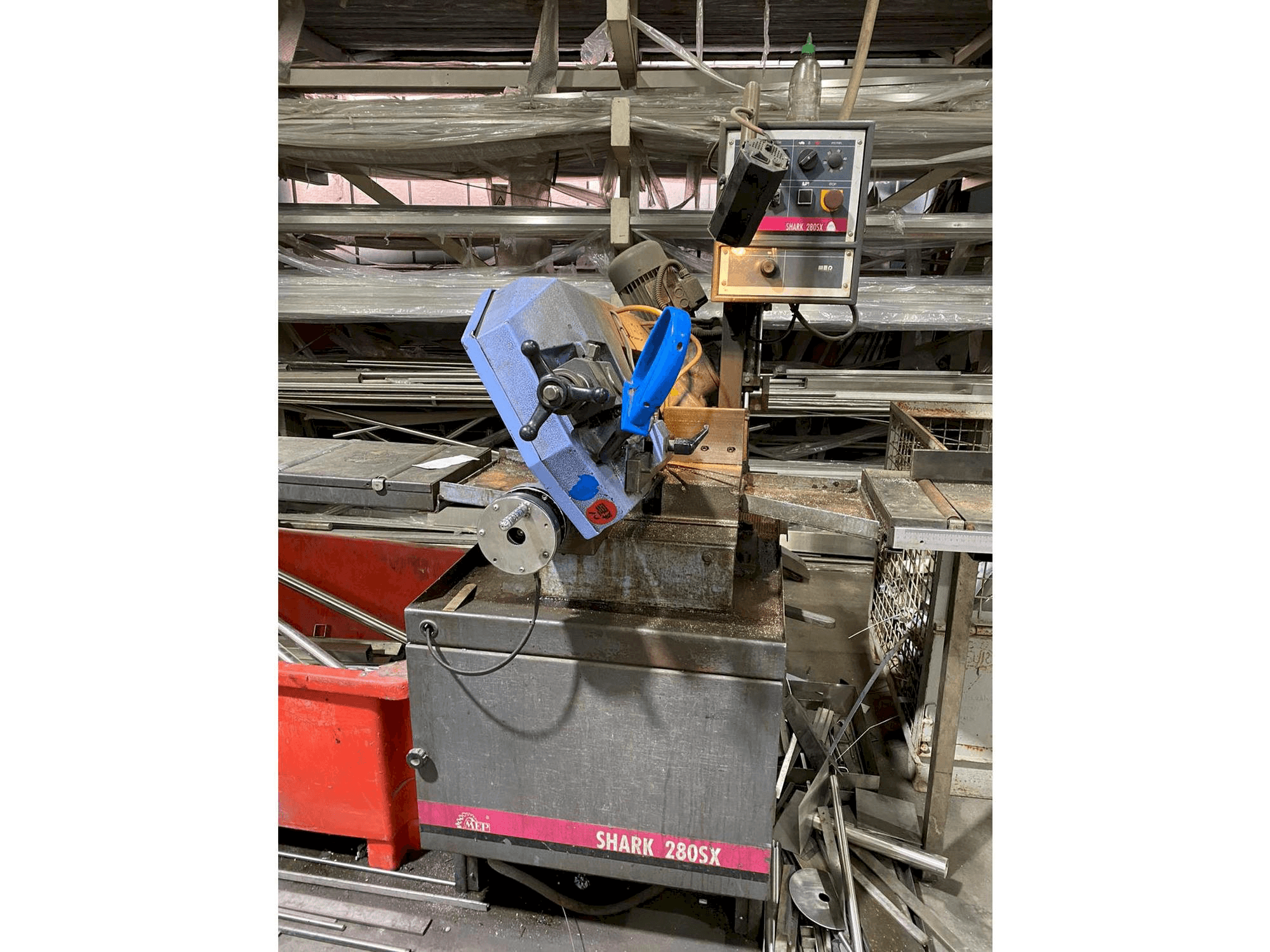 Vista Frontal da Nisshinbo MAP-750 máquina