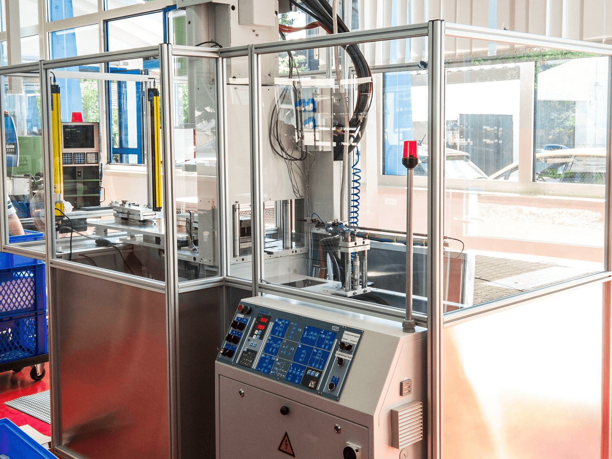 Vista Frontal da Battenfeld PLUS 250V50 máquina