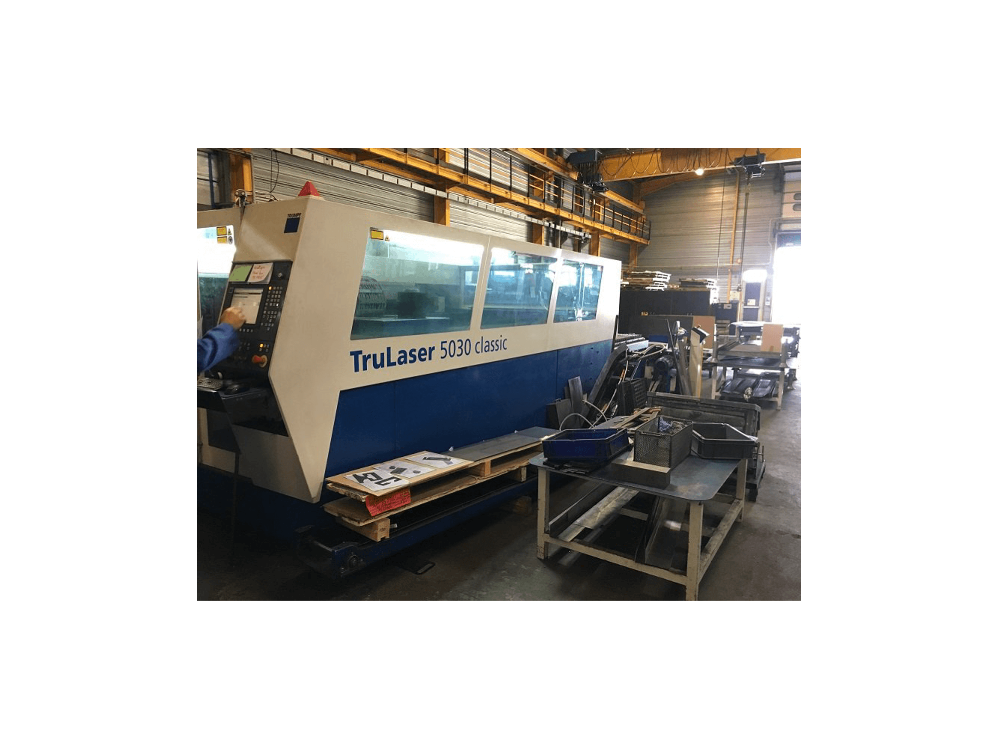 Left view of Trumpf Trumatic L5030 Machine