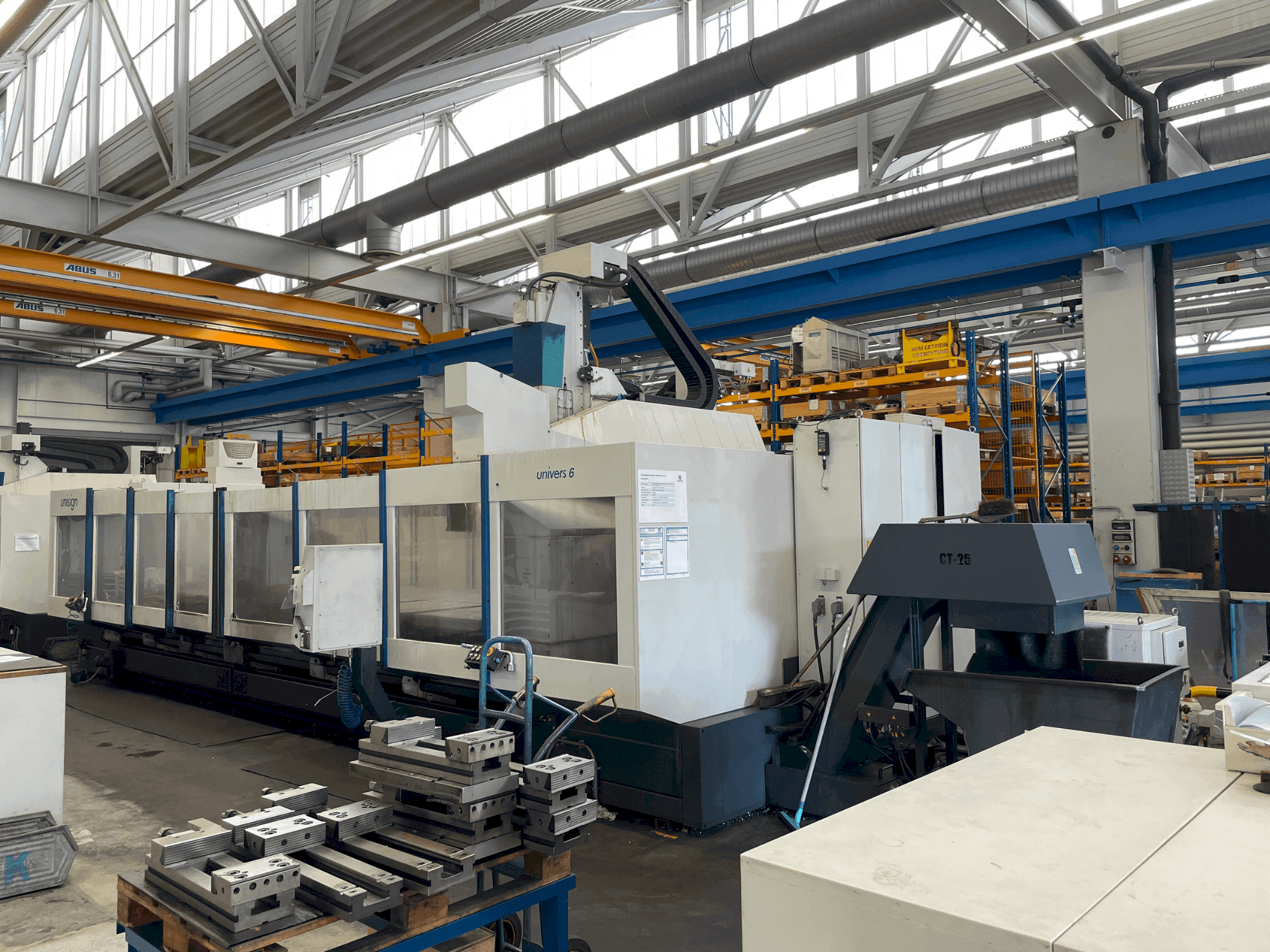 Vista Frontal da Unisign UNIVERS 6 máquina