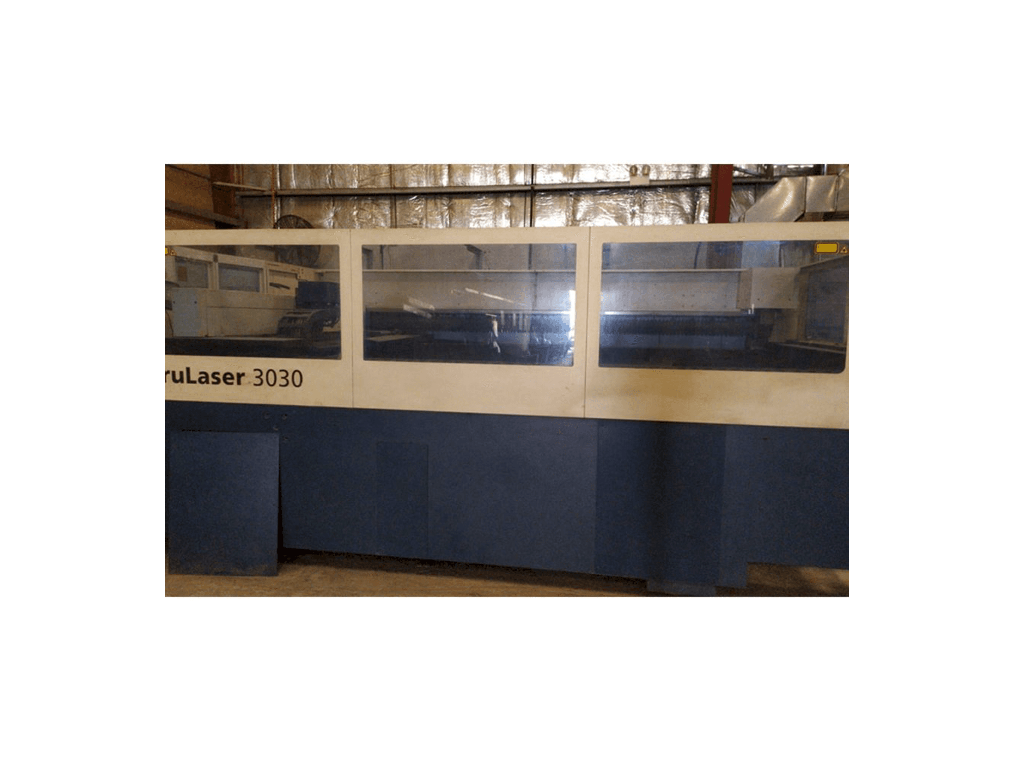Vista Frontal da Trumpf TruLaser 3030 máquina