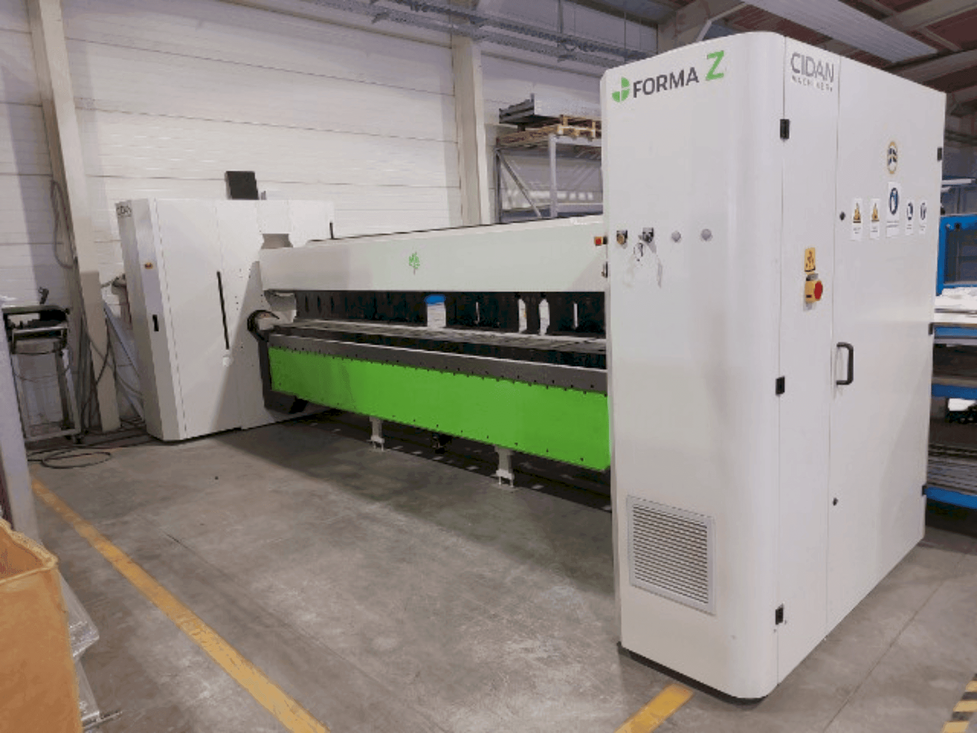 Vista Frontal da CIDAN FORMA Z 40 máquina