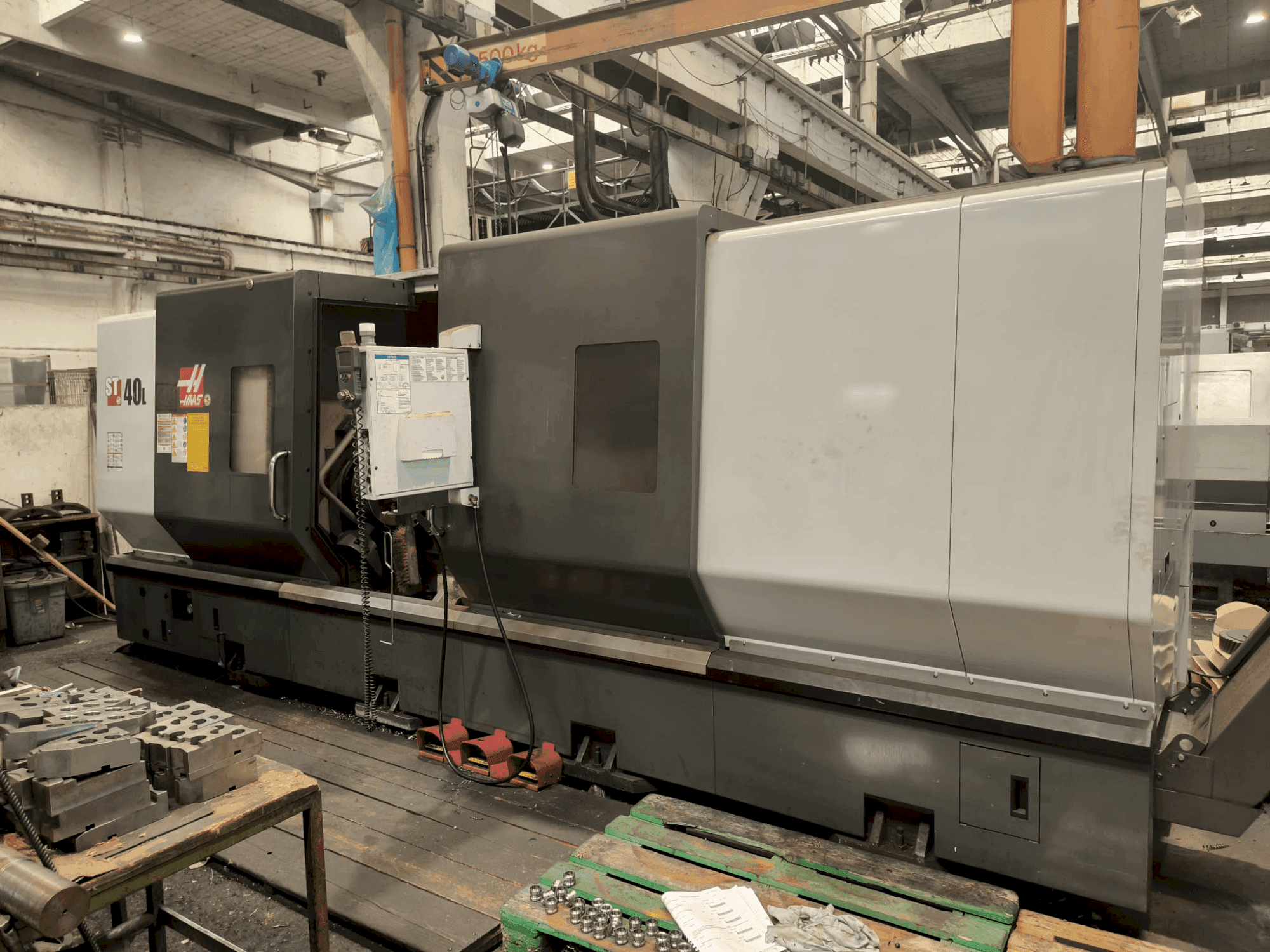 Vista Frontal da HAAS ST40L máquina