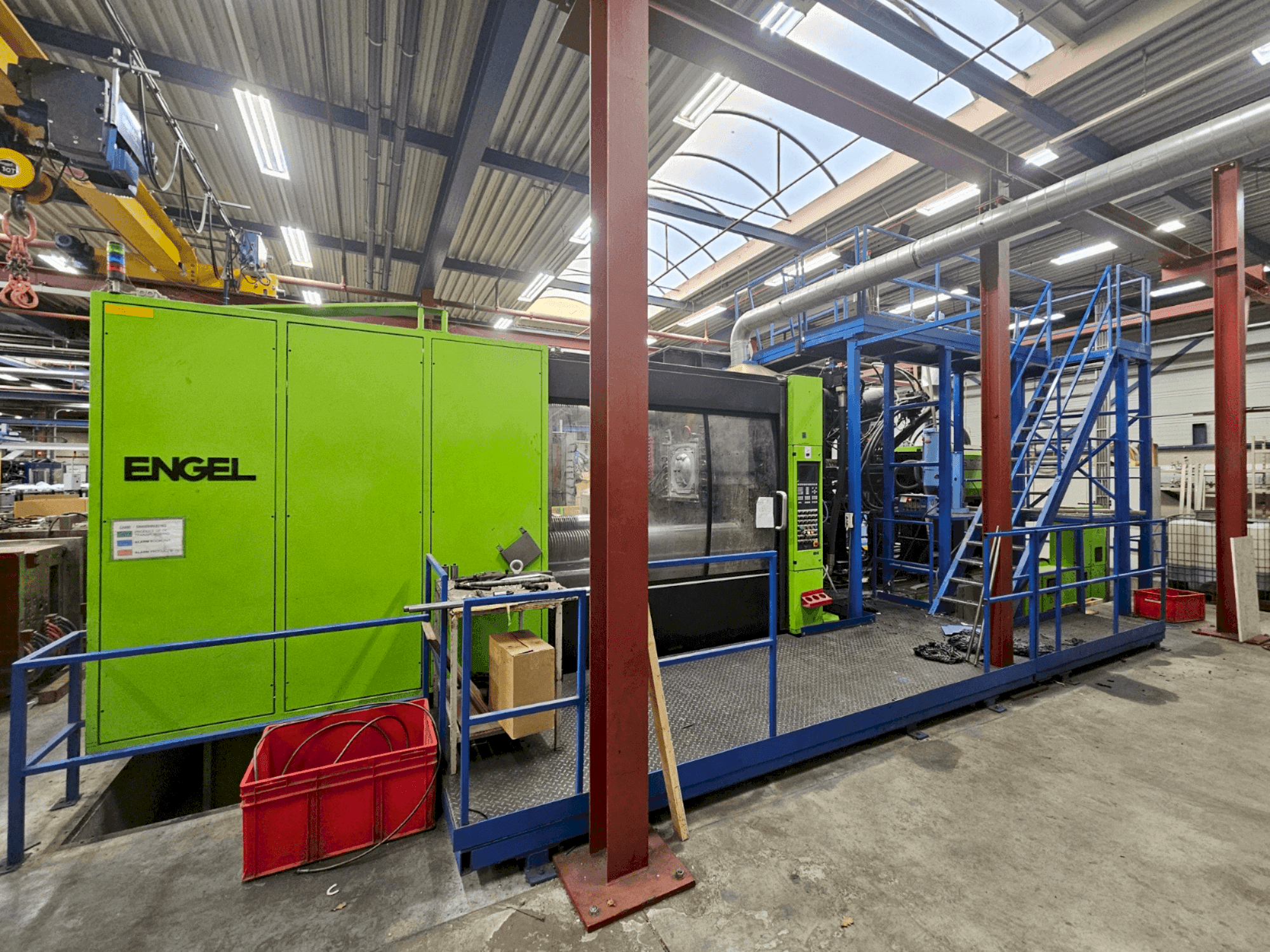 Vista Frontal da Engel 16050/2550-1500T Duo 2 F máquina