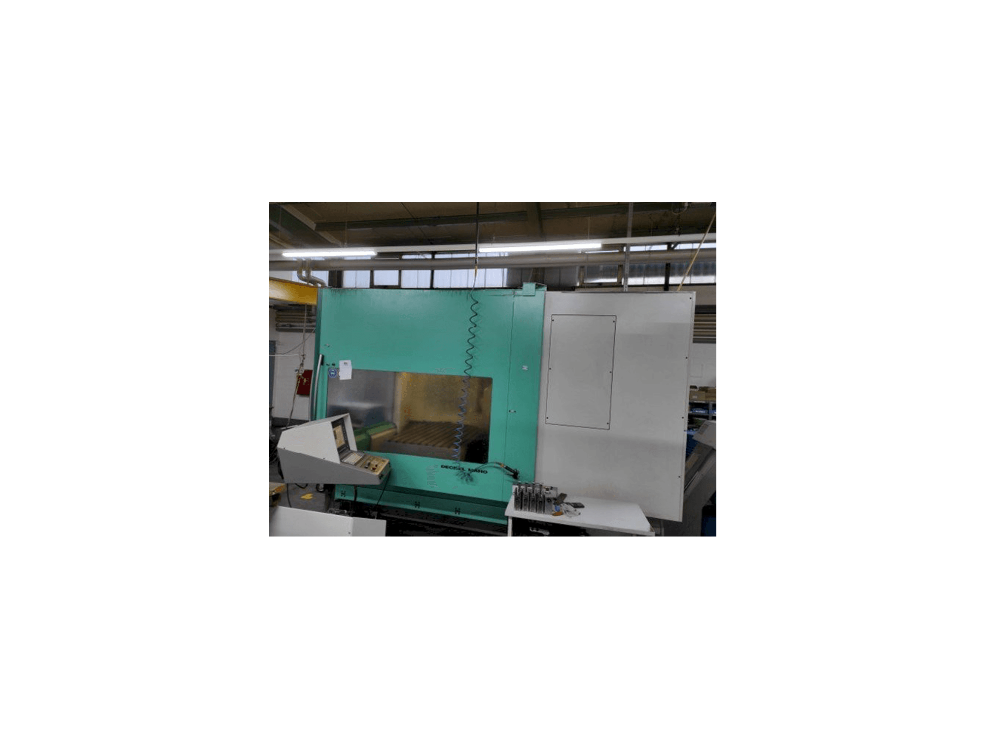 Vista Frontal da DMG DMU 125 T máquina