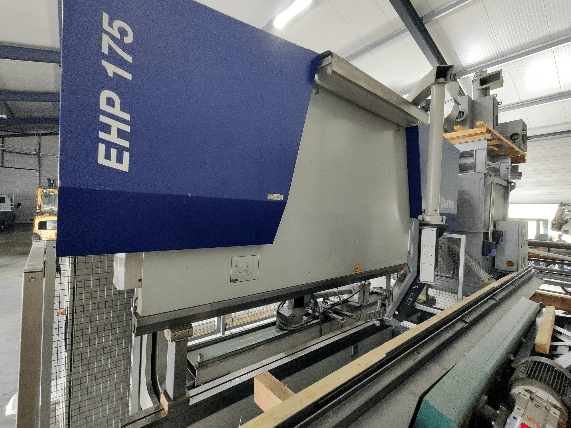 Vista Esquerda da Darley EHP 175.31/25 máquina