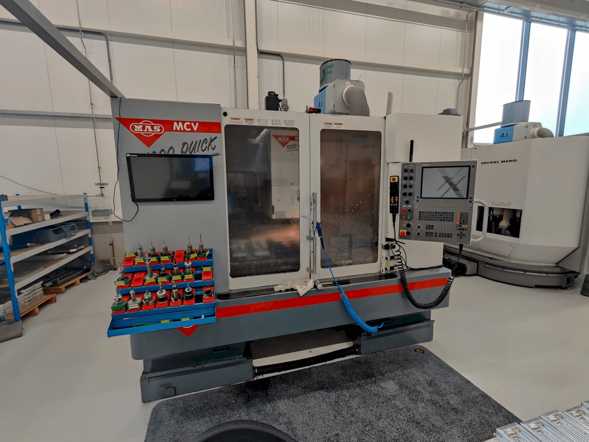 Vista Frontal da MAS MCV1000 Quick máquina