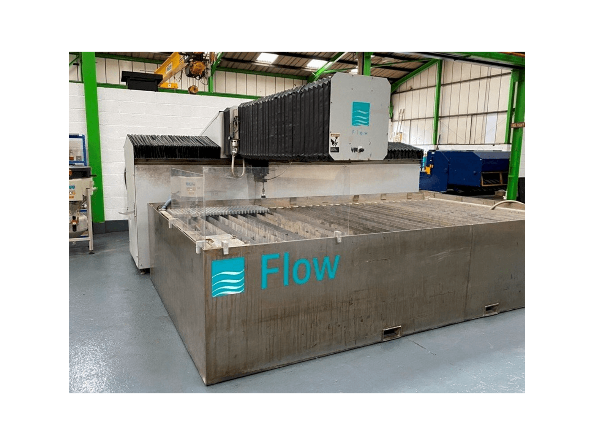 Vista Frontal da Flow 712127-1 máquina