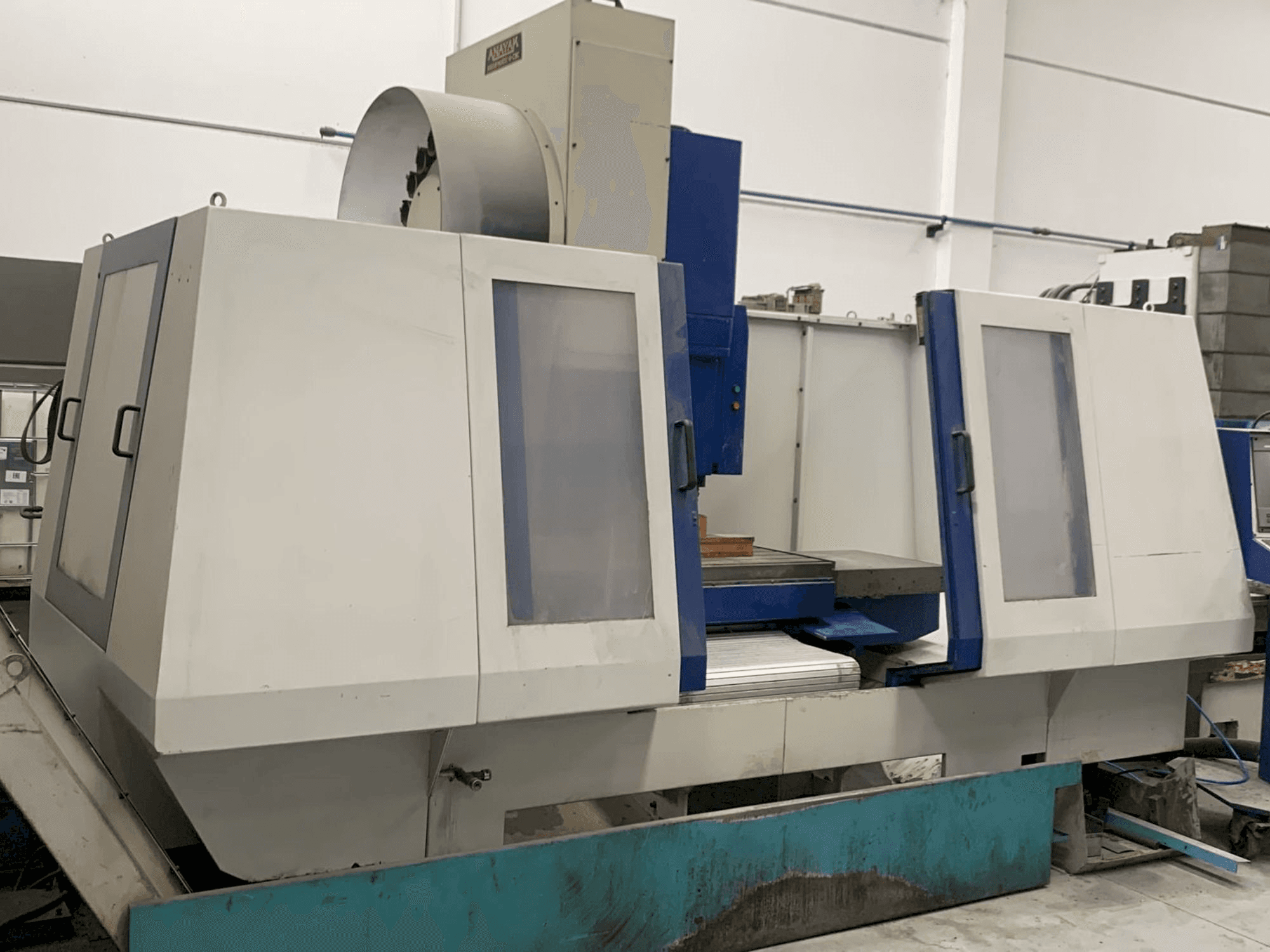 Vista Frontal da ANAYAK Anakmatik-9 máquina