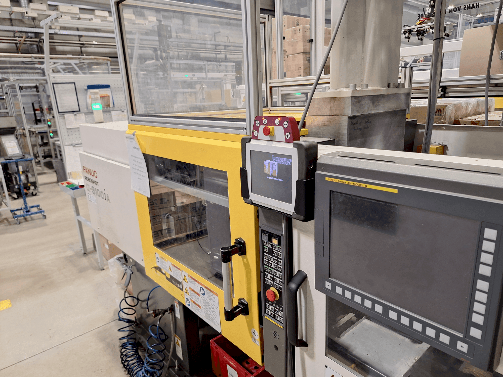 Vista Frontal da FANUC Roboshot S100iA máquina