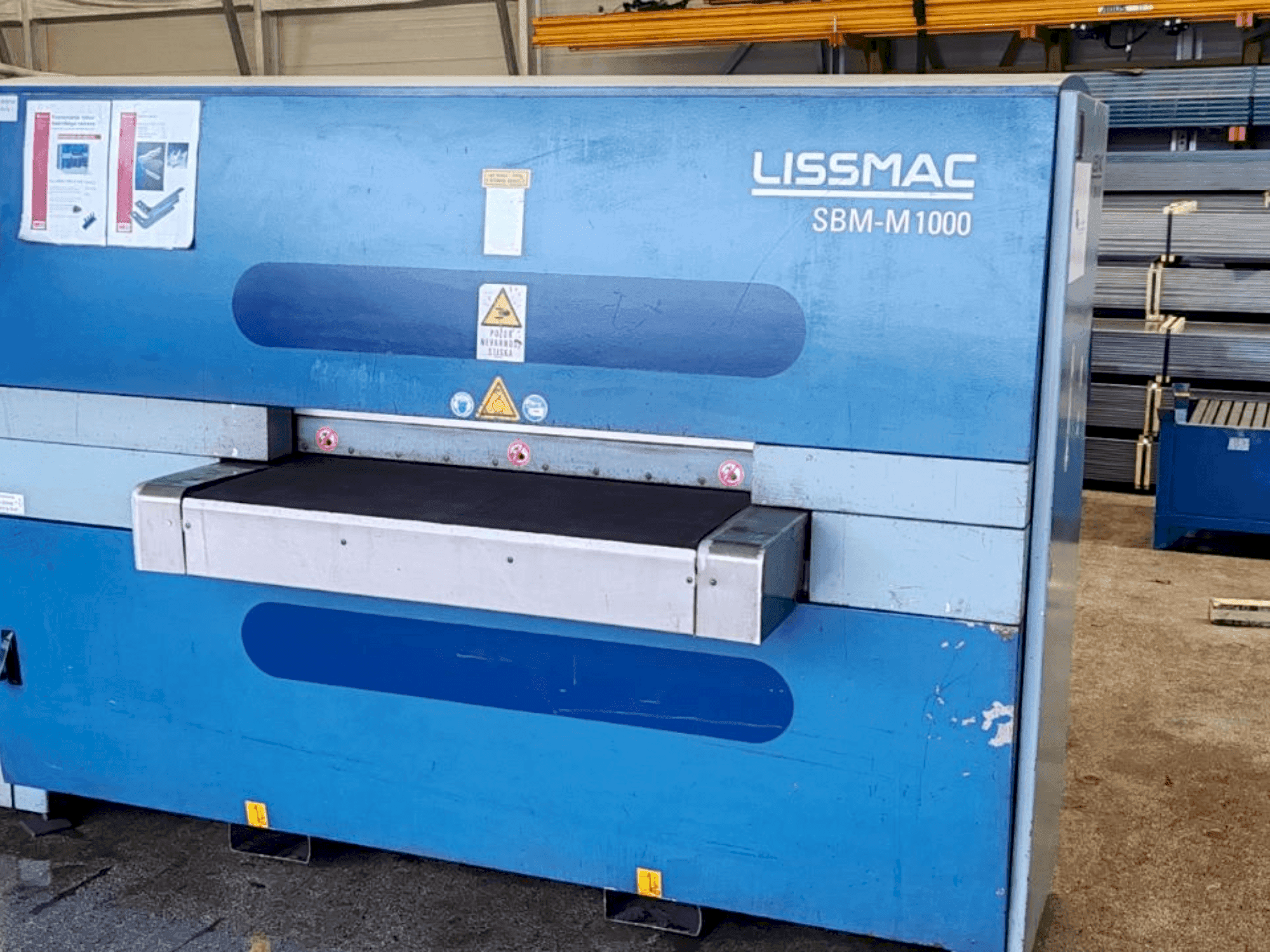 Vista Frontal da LISSMAC SBM-M 1000 B2 máquina