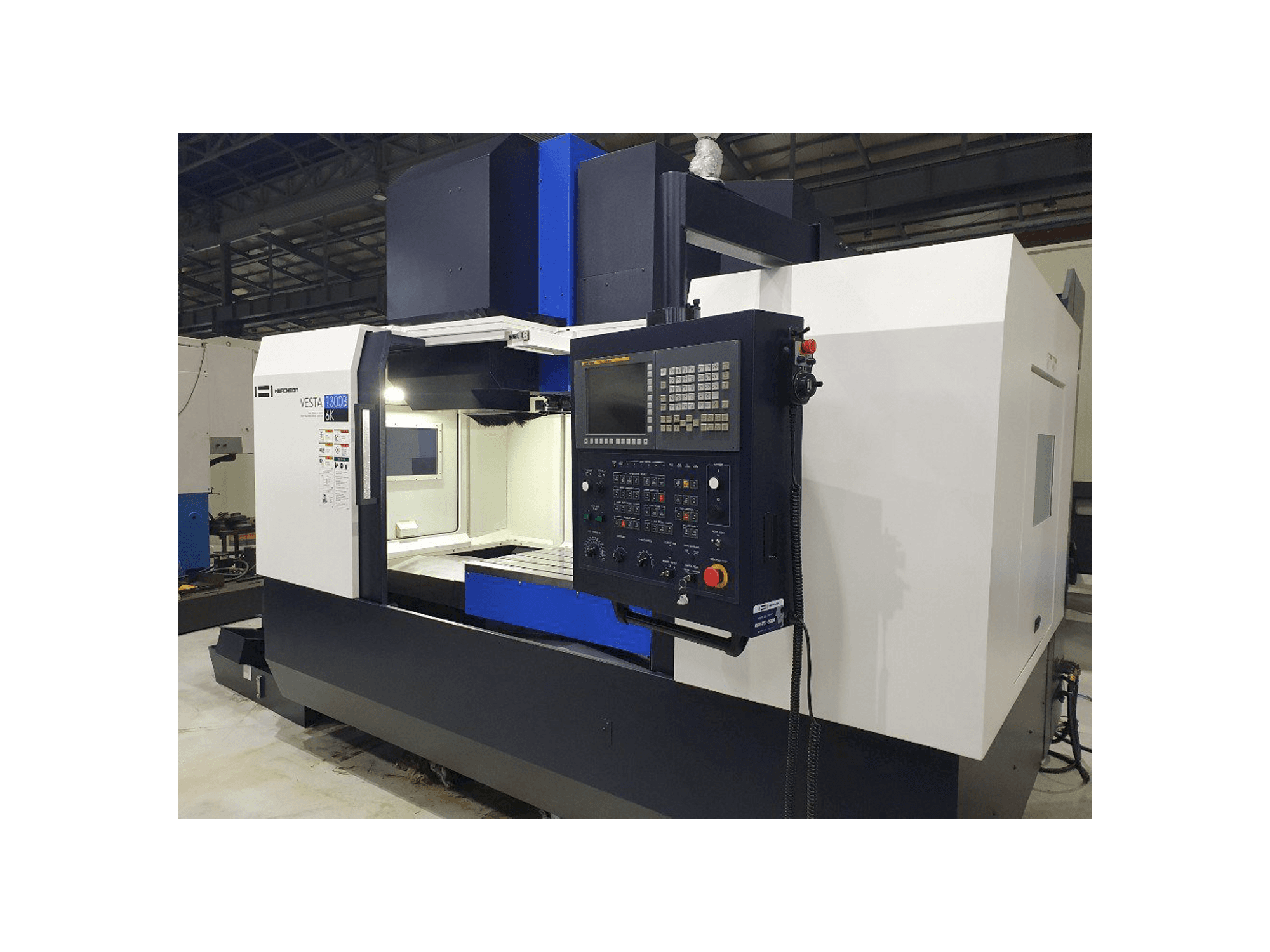 Vista Frontal da HWACHEON VESTA-1300B máquina