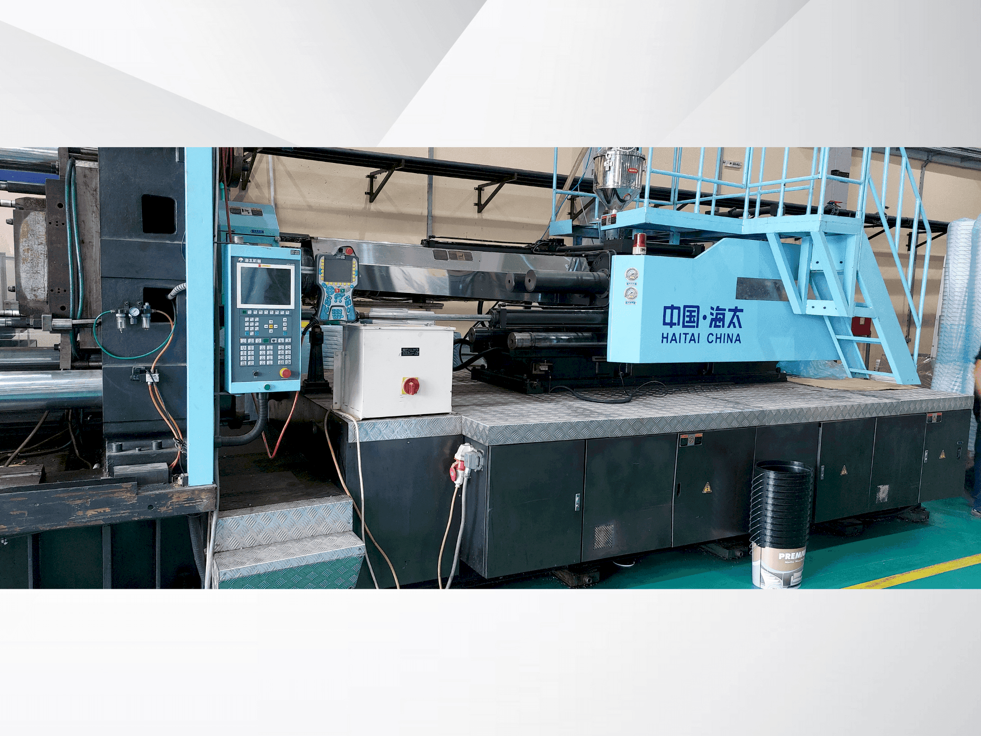 Vista Frontal da HAITAI HTW 10000 máquina