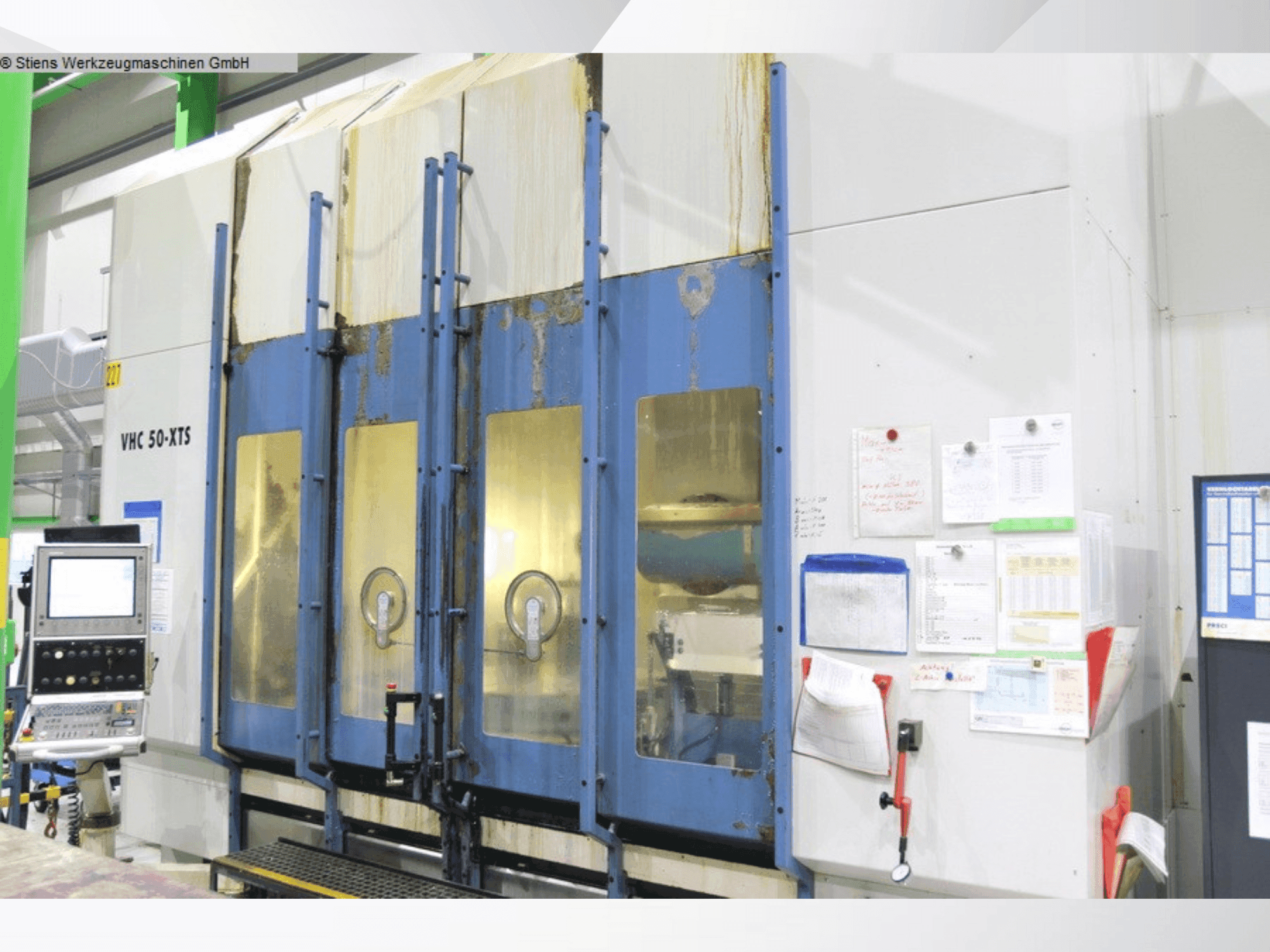 Vista Frontal da AXA VHC 50 - XTS 2000 máquina