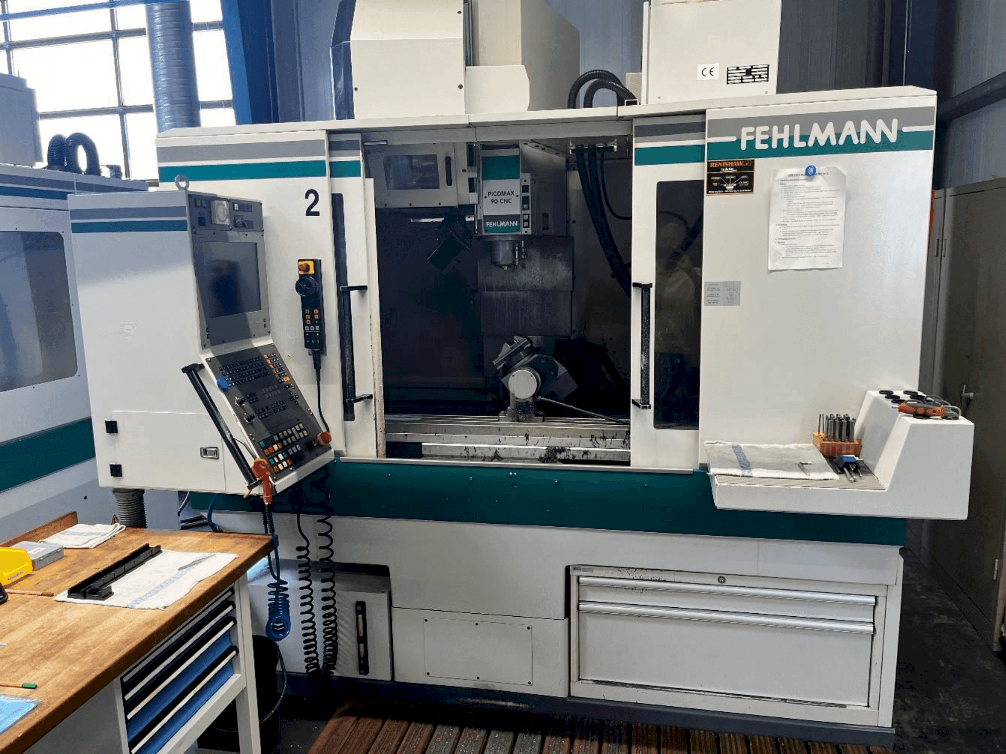 Vista Frontal da FEHLMANN Picomax 90 CNC máquina
