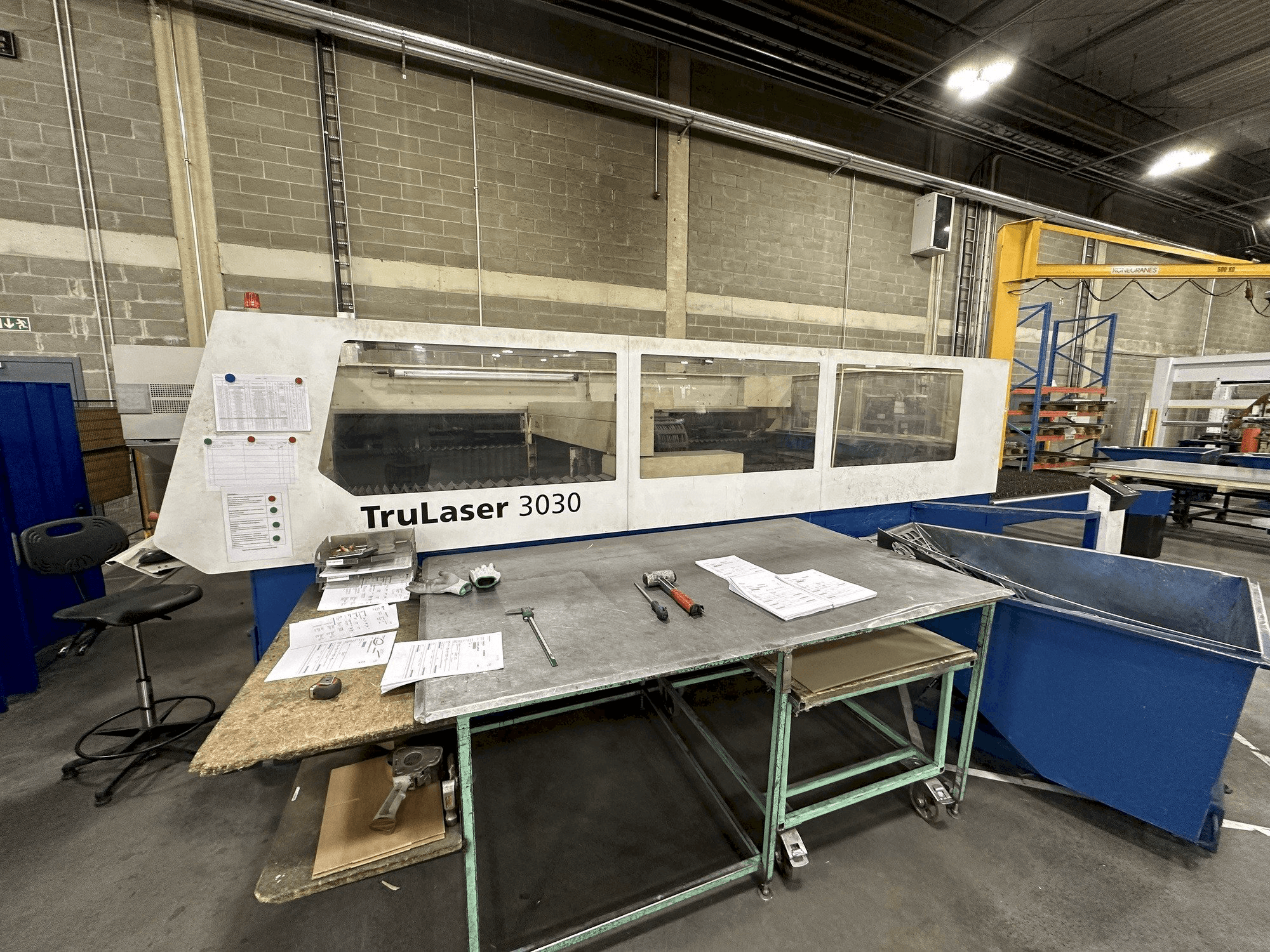 Vista Frontal da TRUMPF Trulaser 3030 máquina