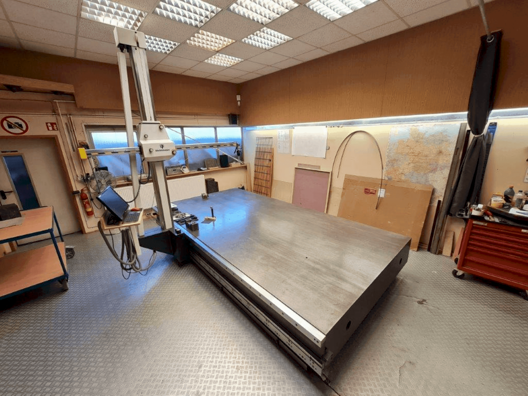 Vista Frontal da Stiefelmayer C160 410632 máquina