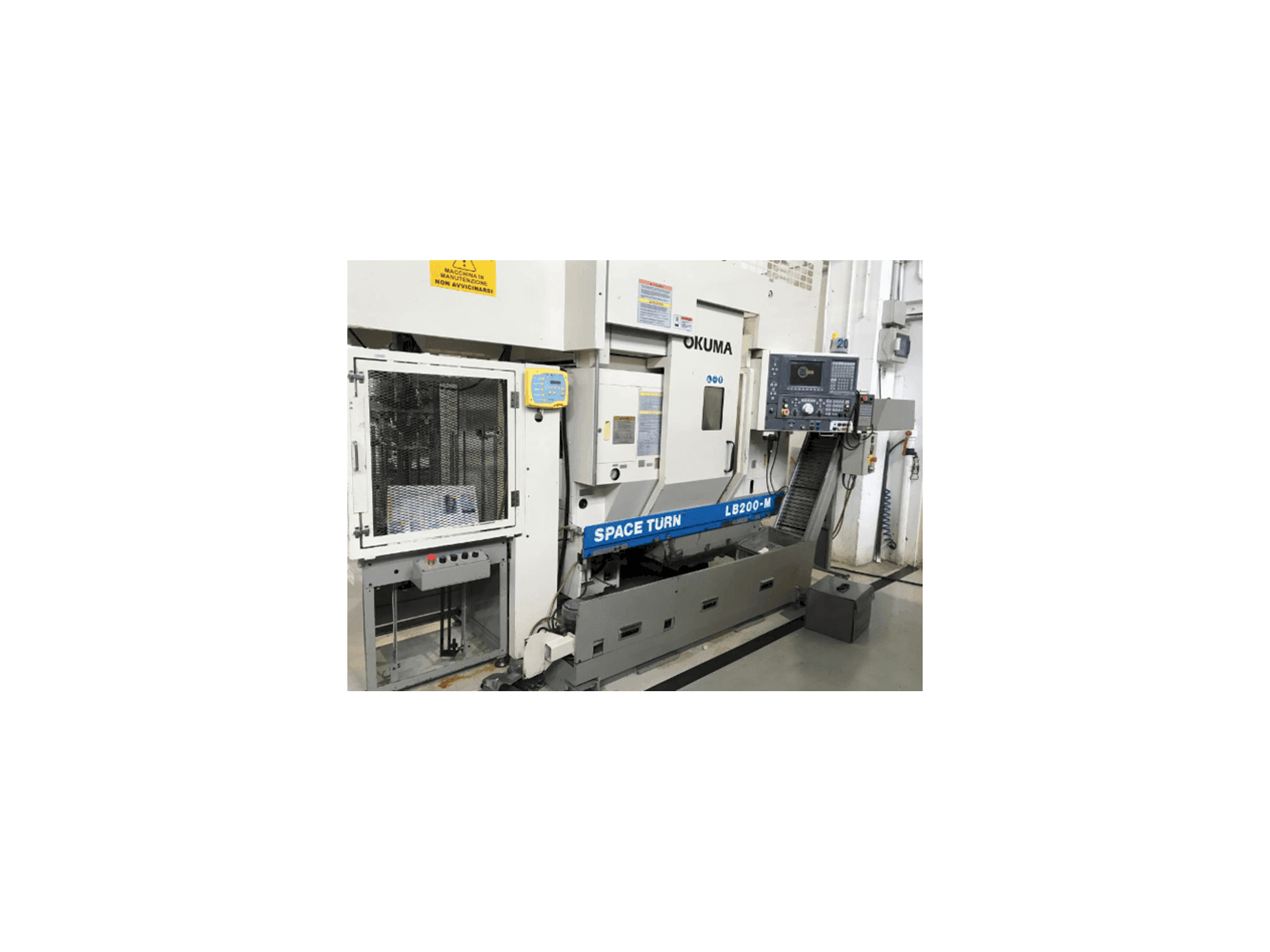 Vista Frontal da Okuma LB 200 M máquina