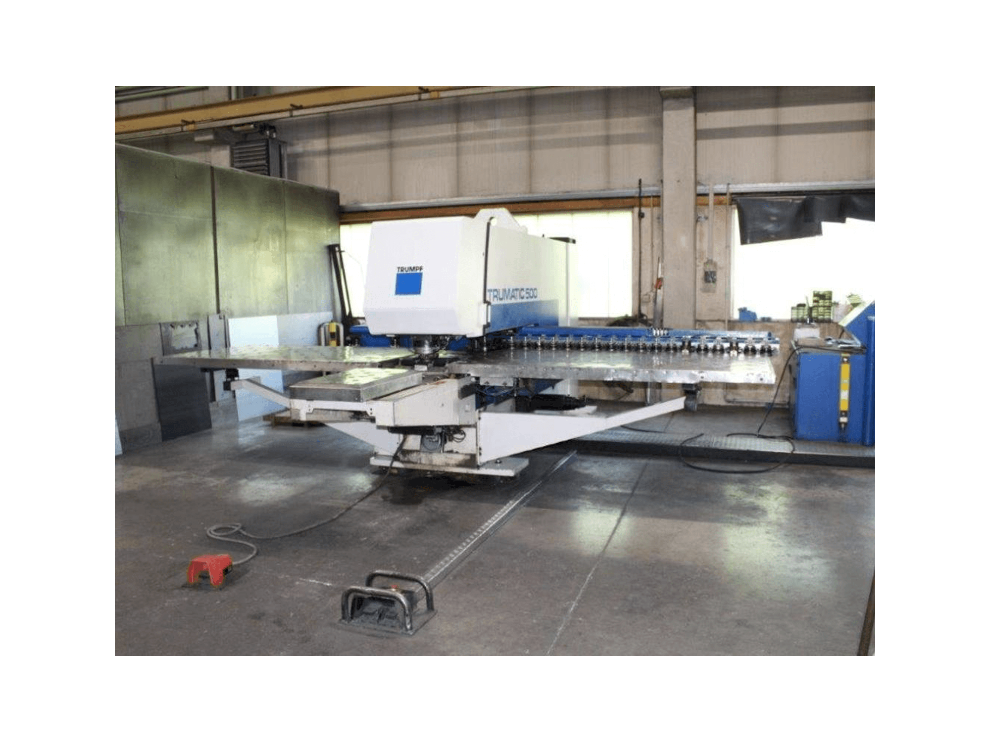 Vista Frontal da Trumpf Trumatic 500 máquina