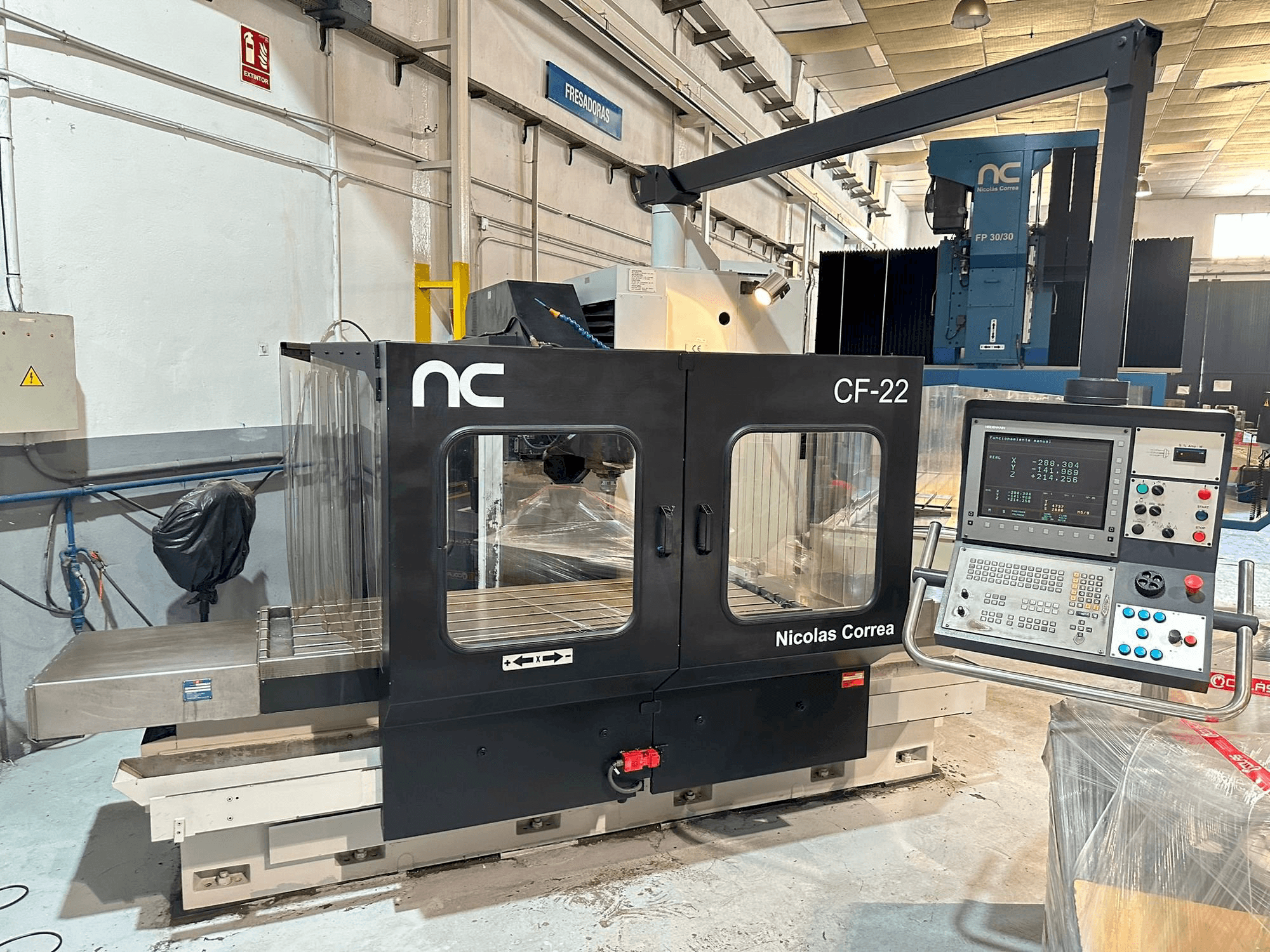 Vista Frontal da Nicolas Correa CF22/20 máquina