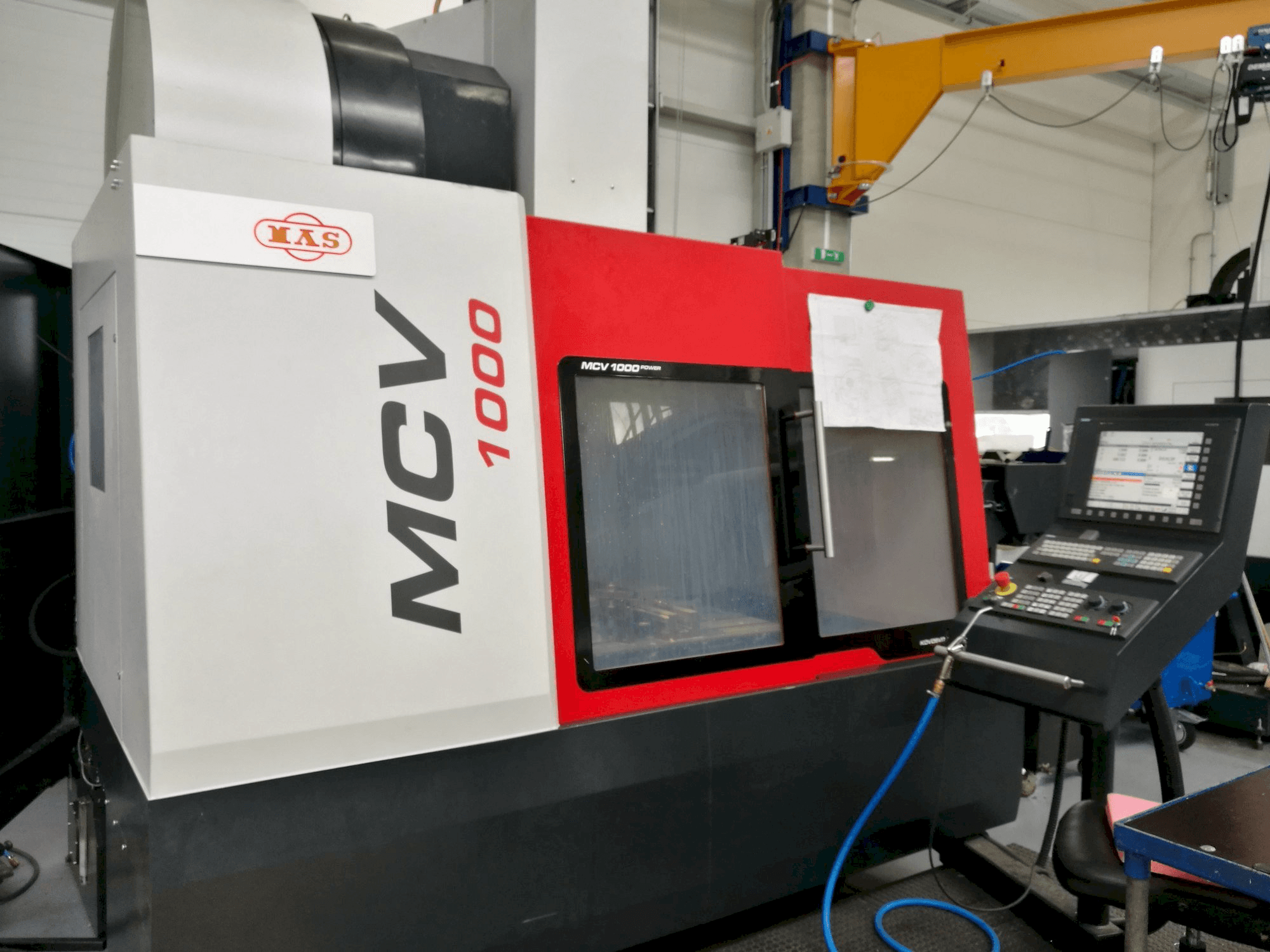 Vista Frontal da KOVOSVIT MAS MCV 1000 Power máquina