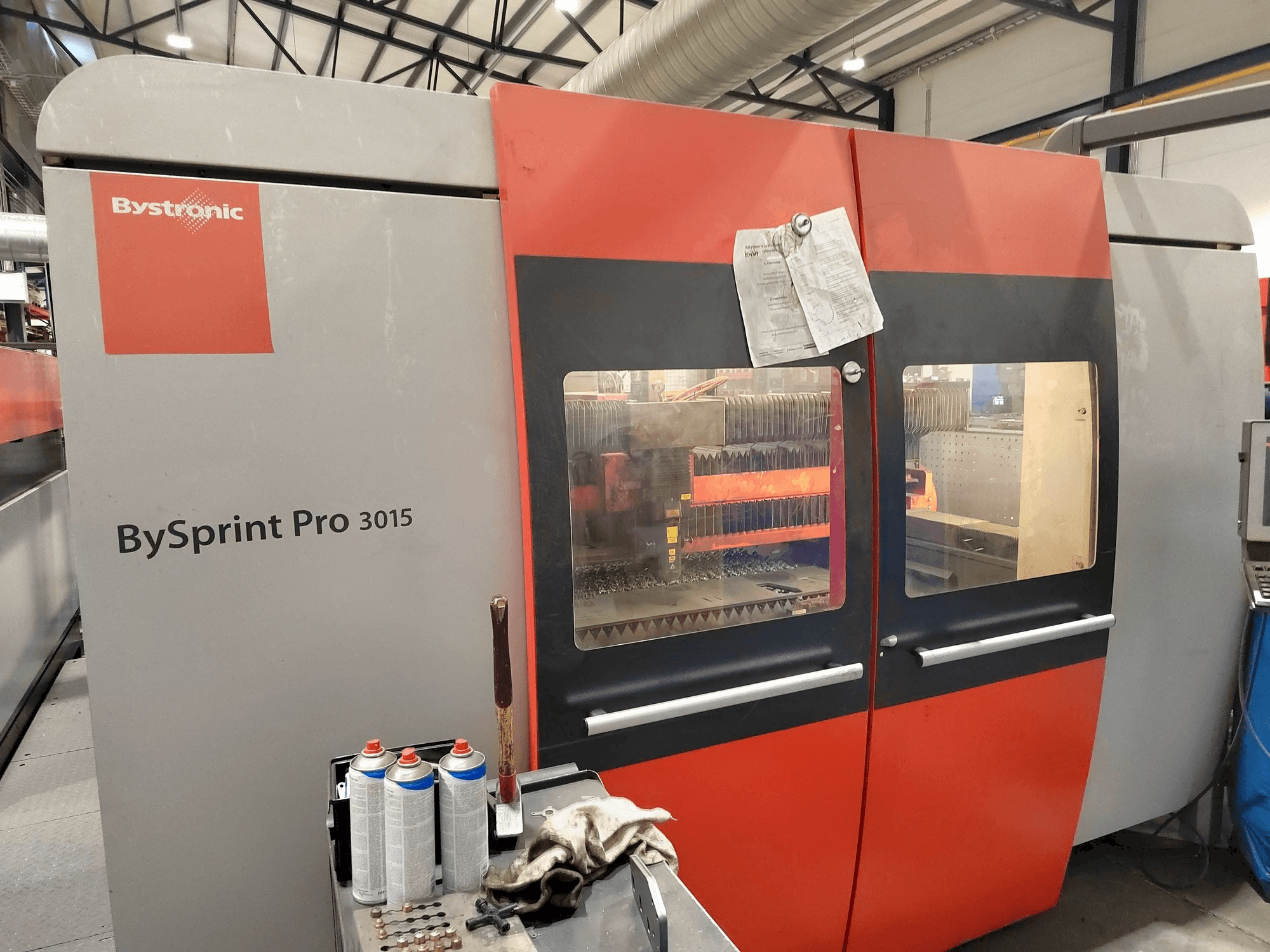 Vista Frontal da Bystronic Bysprint Pro 3015 máquina