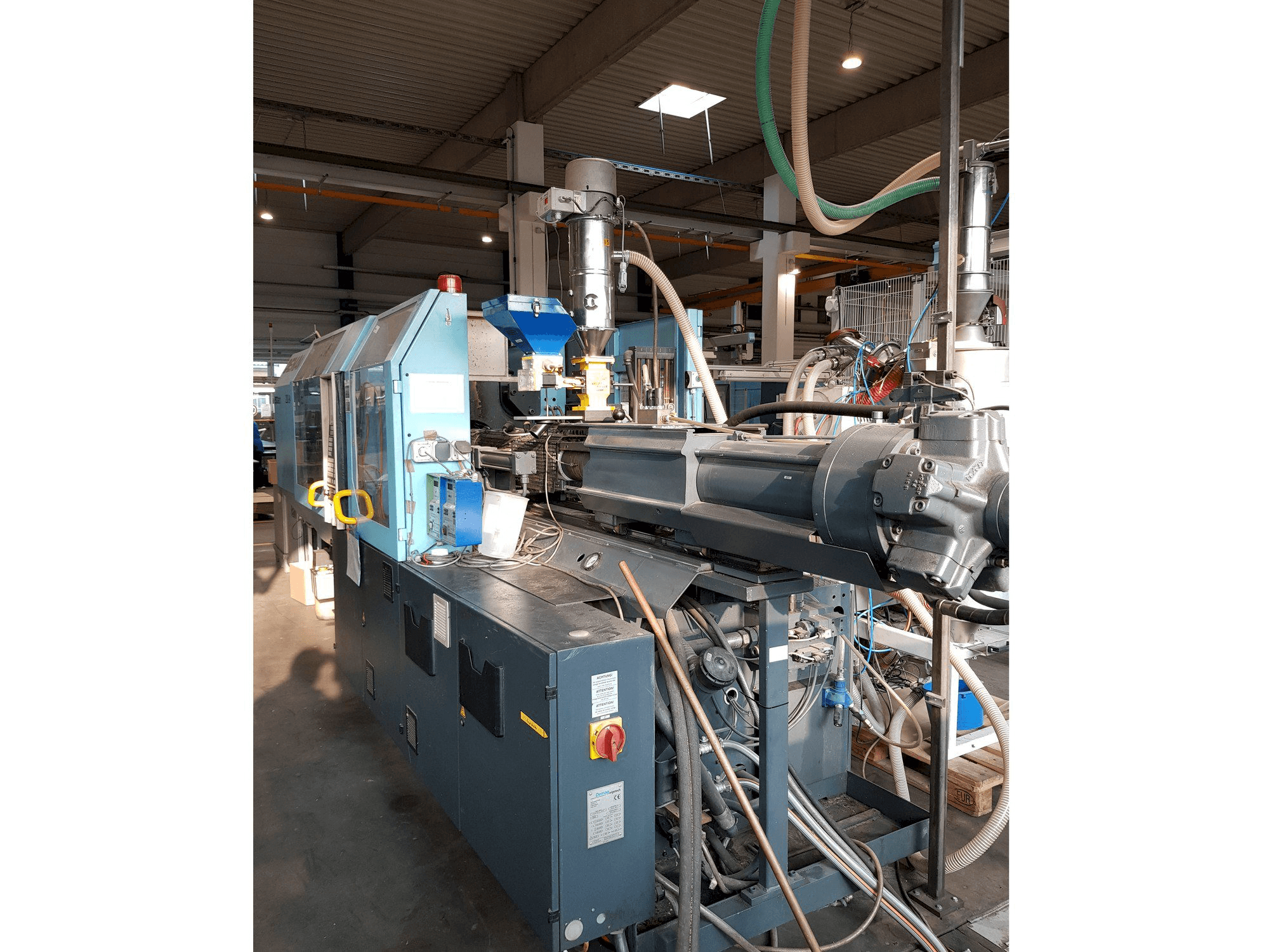 Vista Frontal da DEMAG Ergotech viva 2000-840 máquina